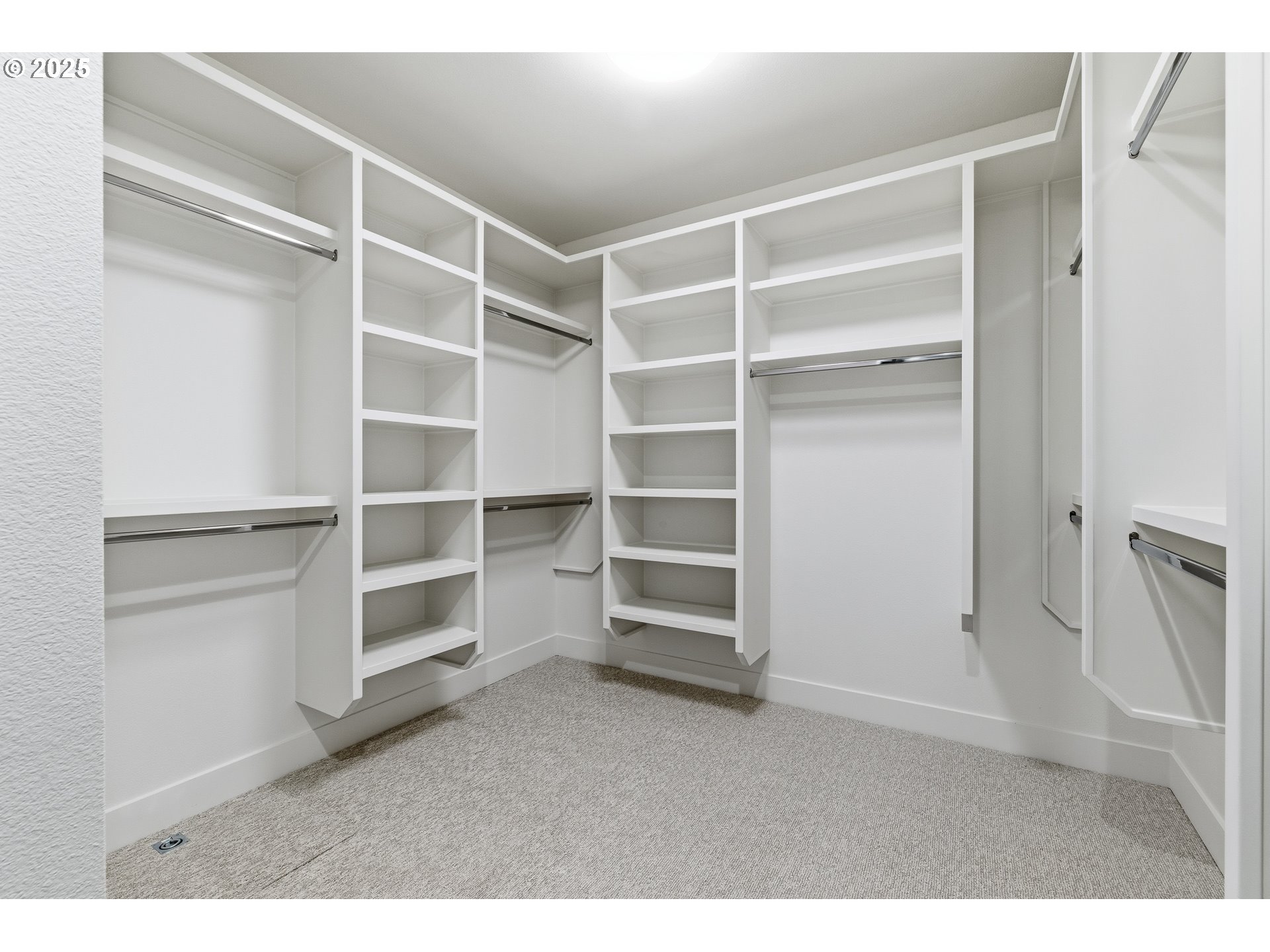 14100 Knaus RD, Lake Oswego, OR, 97034