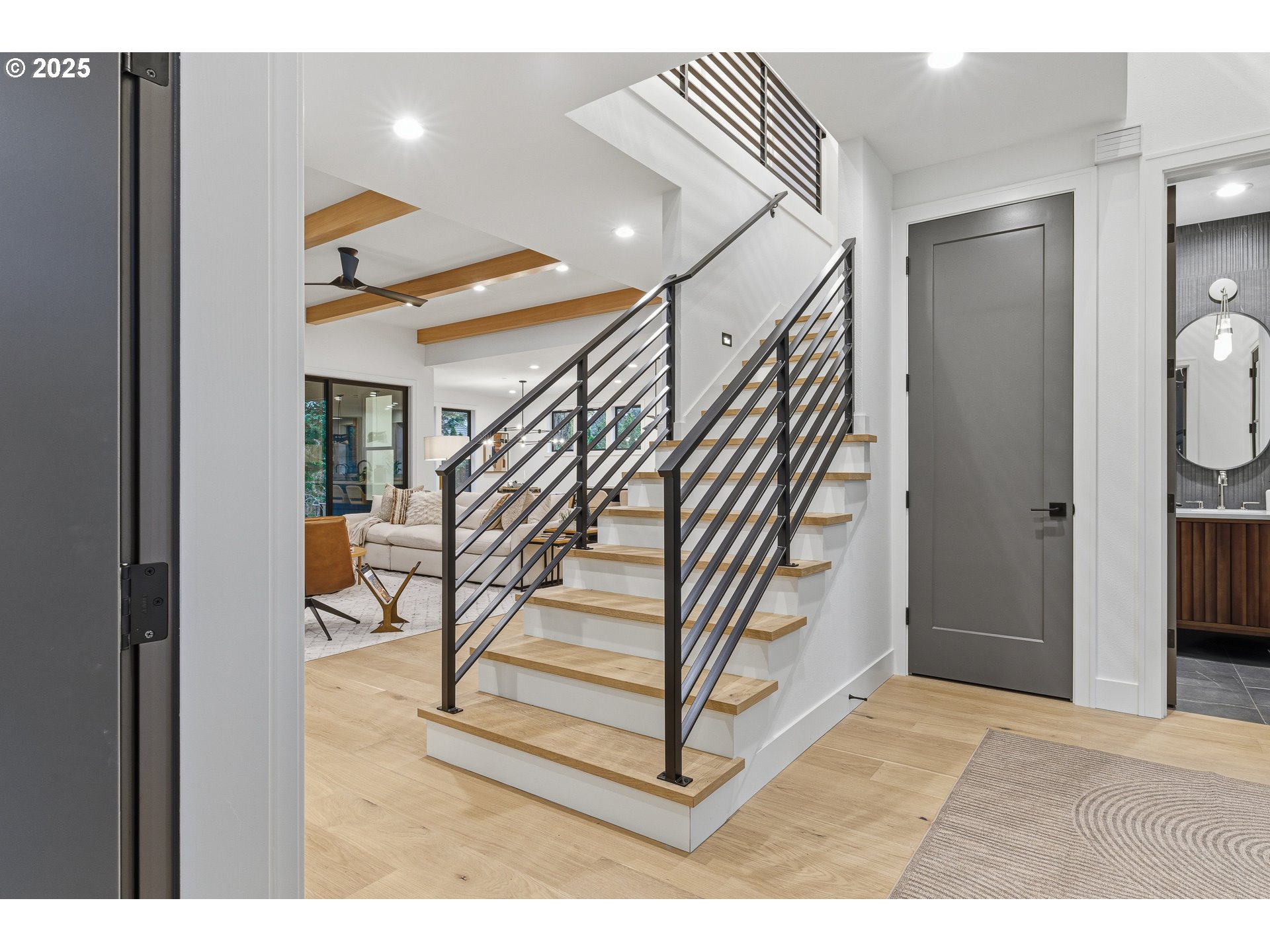14100 Knaus RD, Lake Oswego, OR, 97034