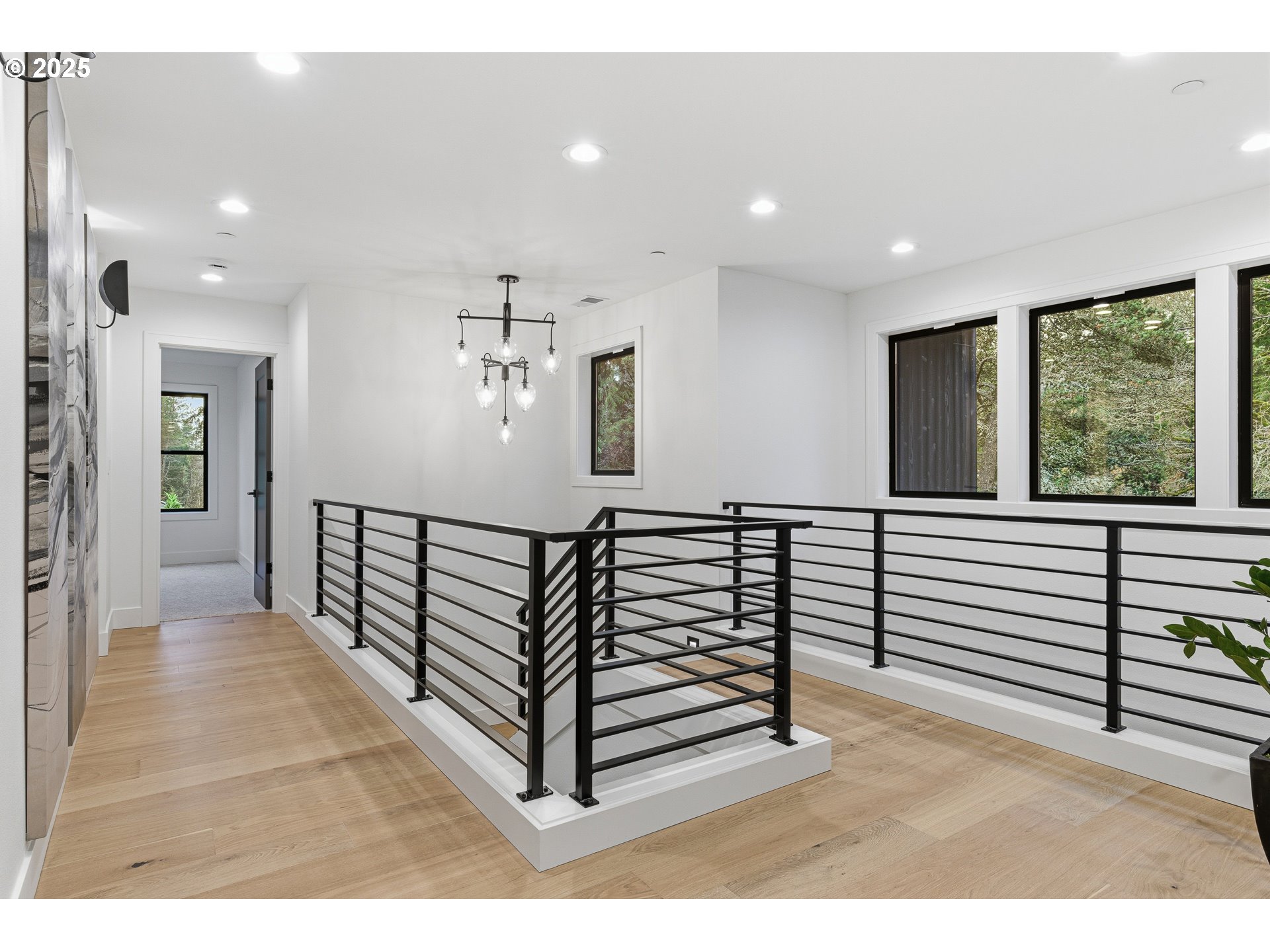 14100 Knaus RD, Lake Oswego, OR, 97034