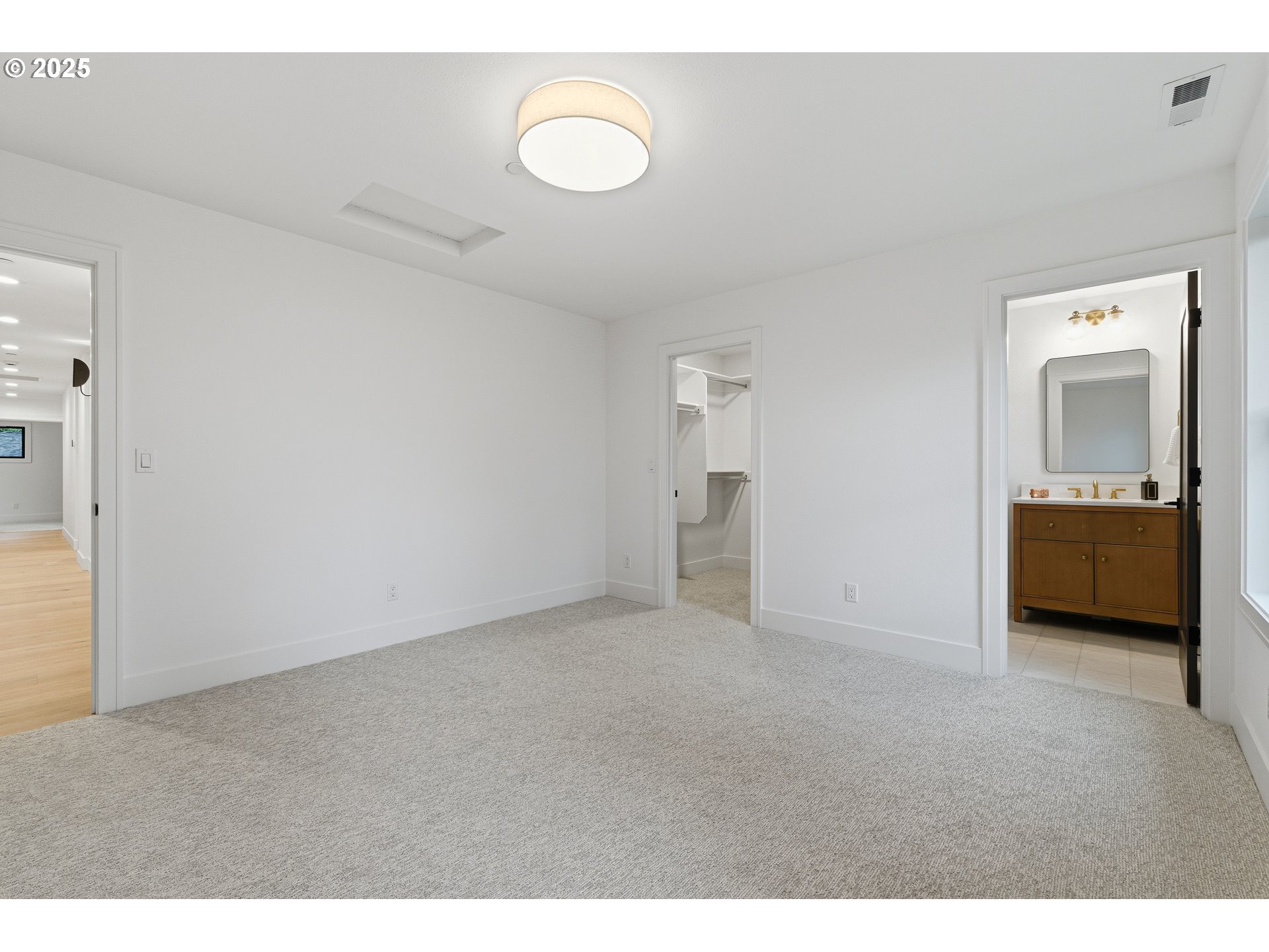 14100 Knaus RD, Lake Oswego, OR, 97034