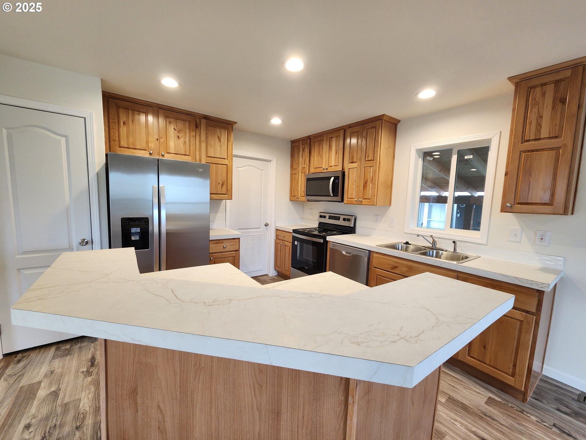 18780 S Central Point RD UNIT 37, Oregon City, OR, 97045