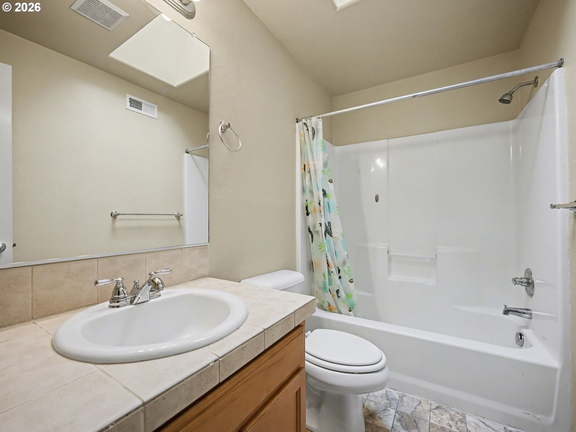 Photo #19: 740931779 Listing: Photo #19