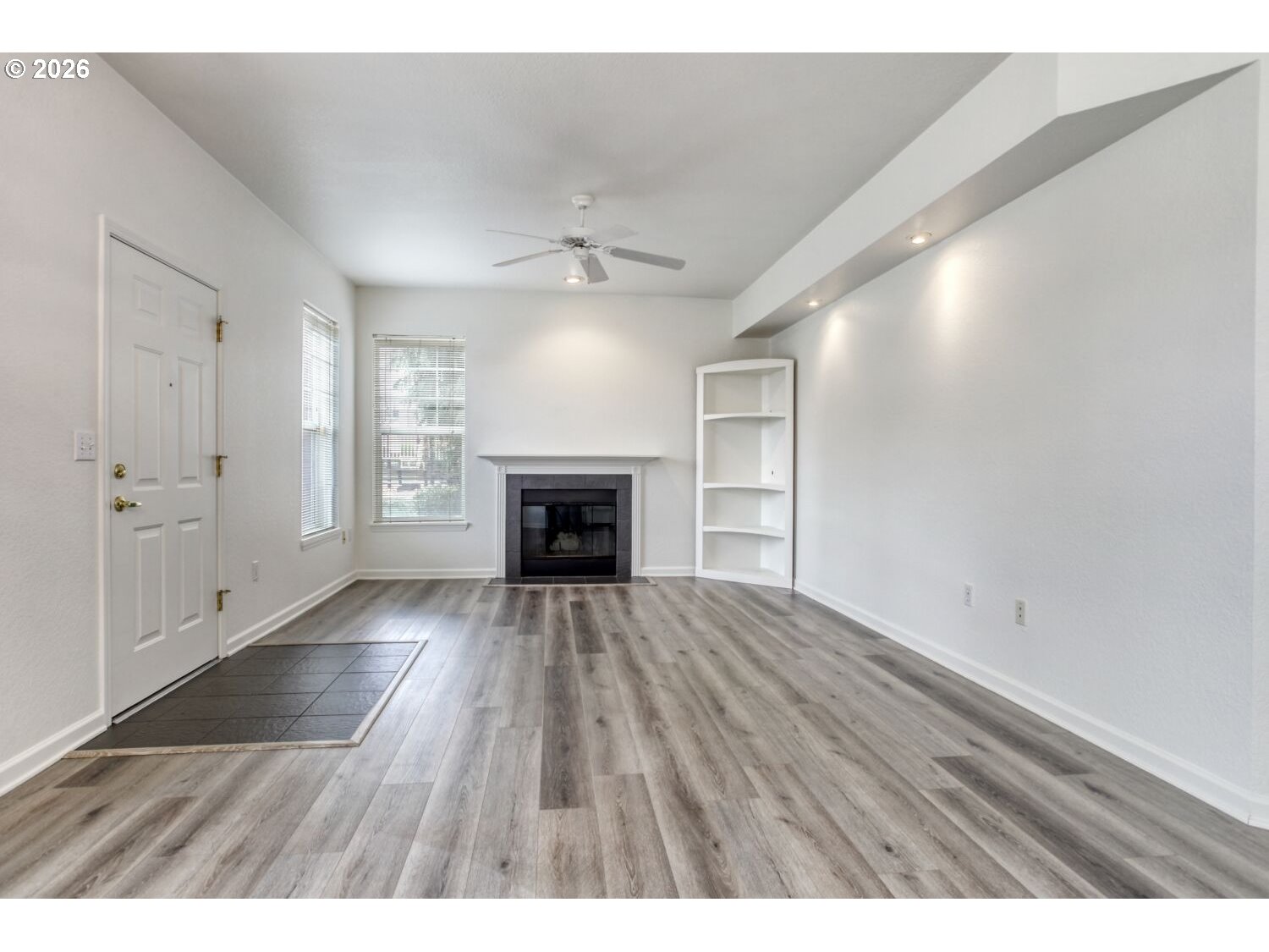 Photo #6: 741006098 Listing: Photo #6