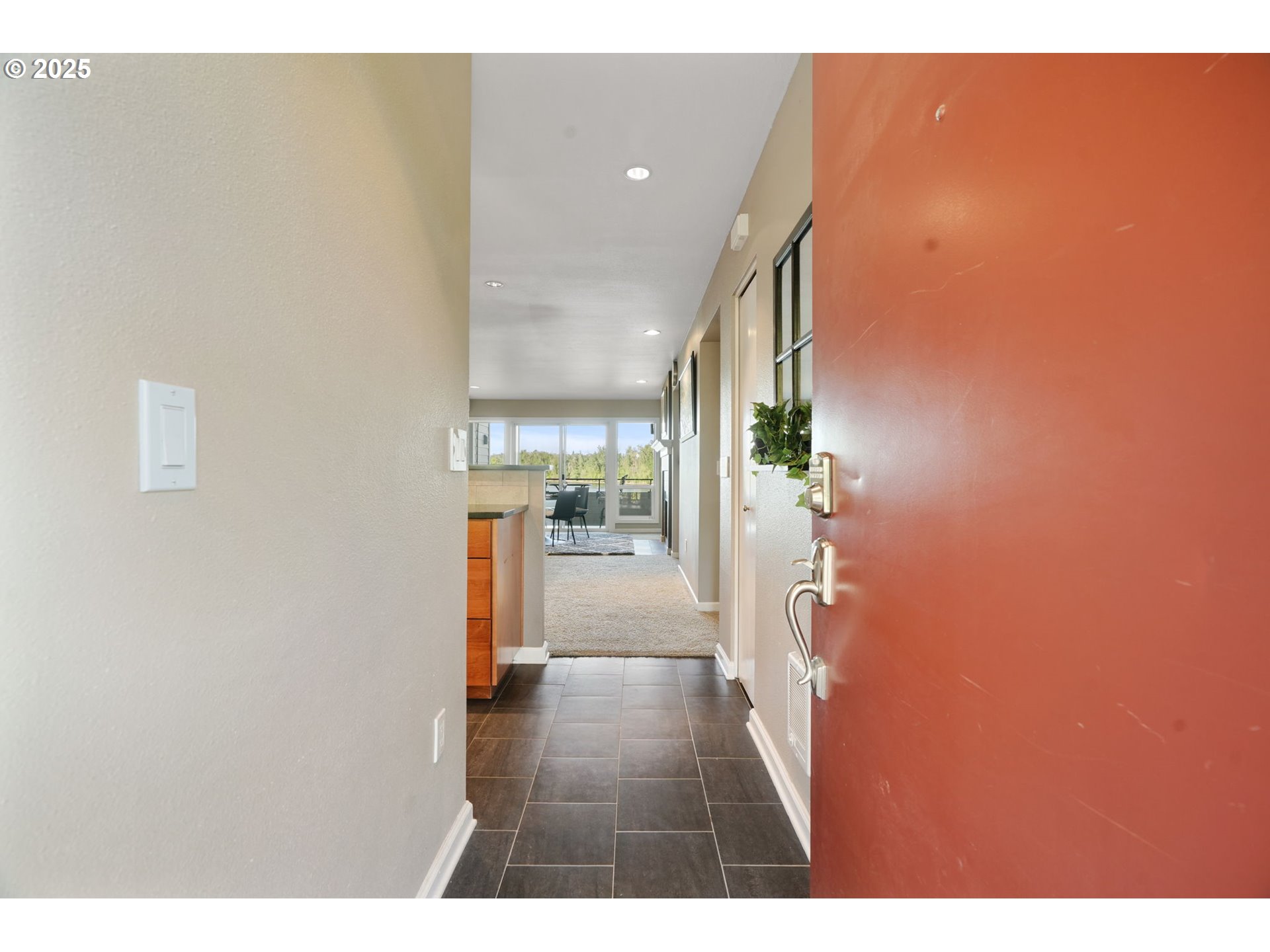 Photo #4: 741494738 Listing: Photo #4