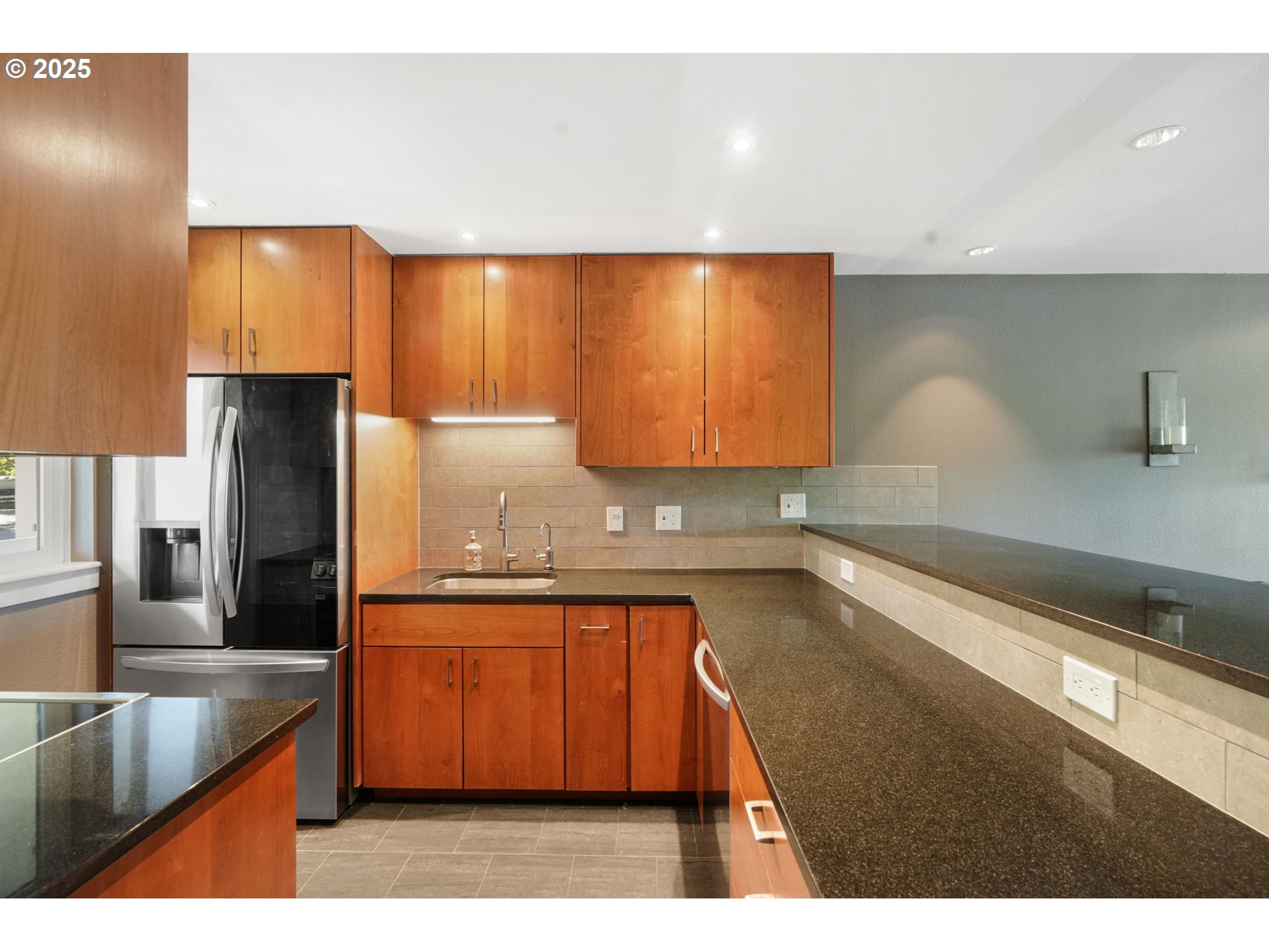 Photo #7: 741494738 Listing: Photo #7