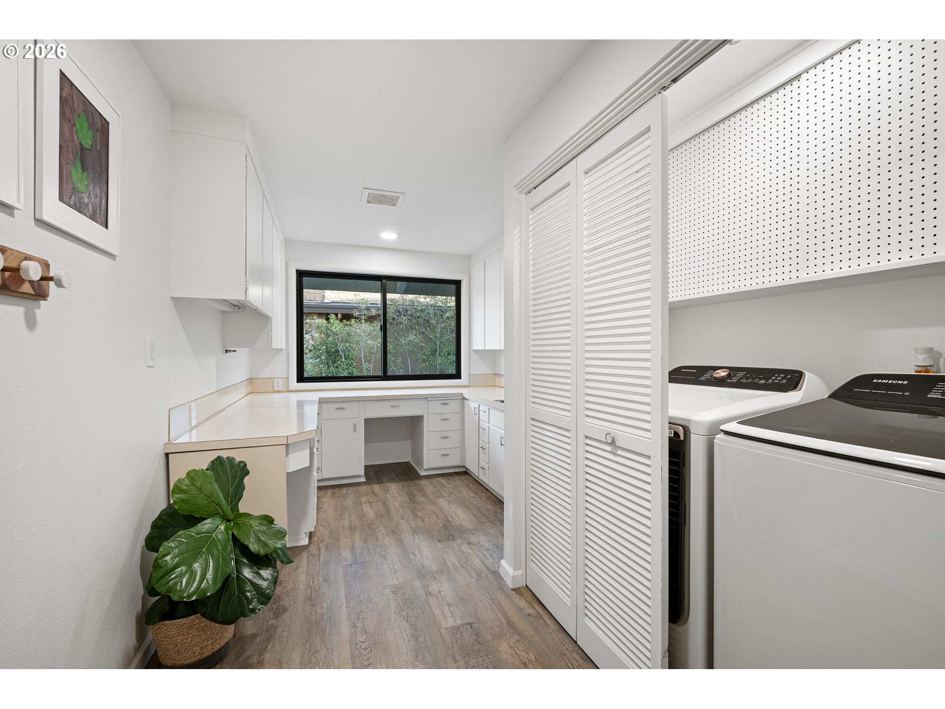 2430 WILSON DR, Eugene, OR, 97405