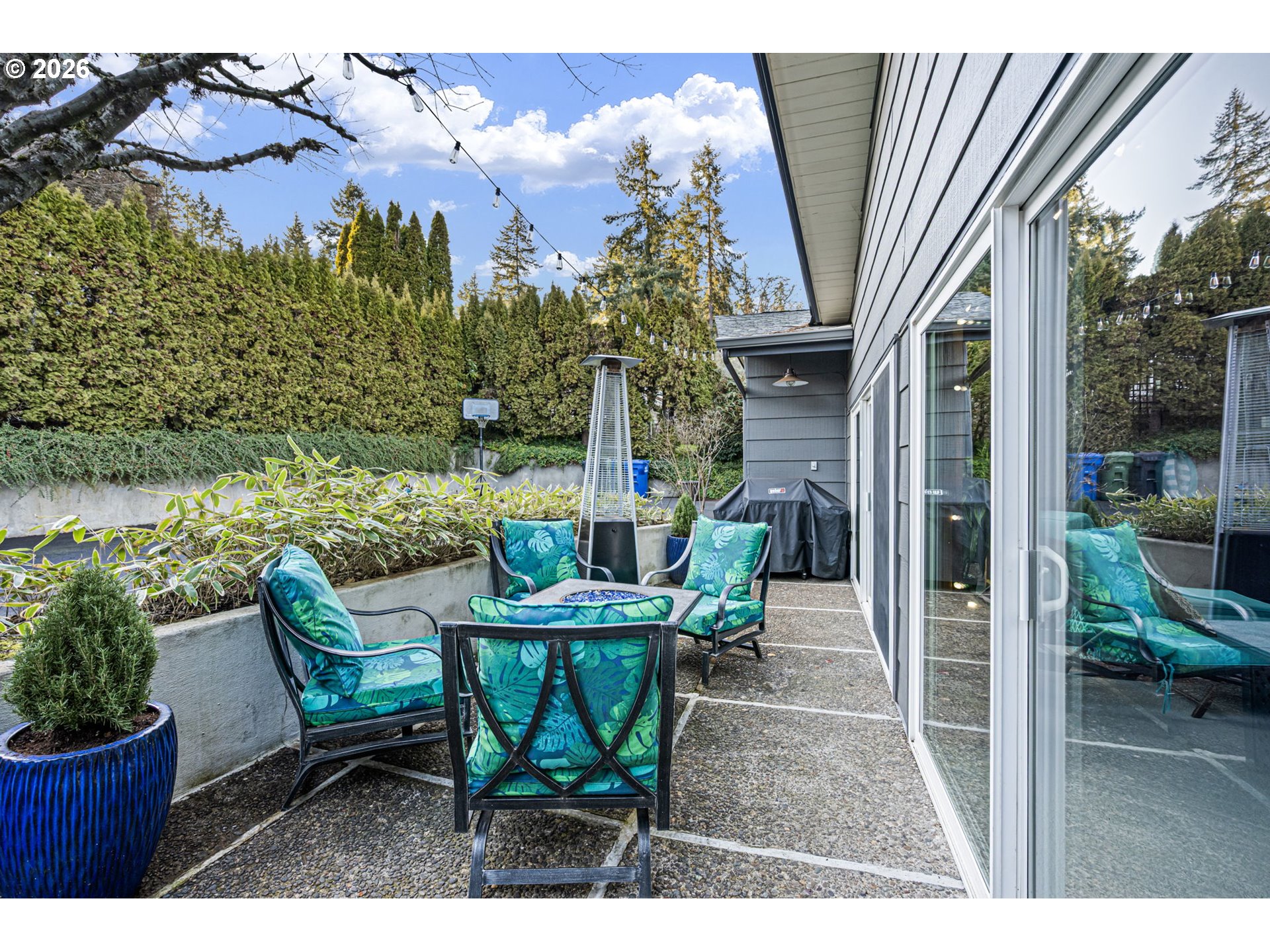 2430 WILSON DR, Eugene, OR, 97405