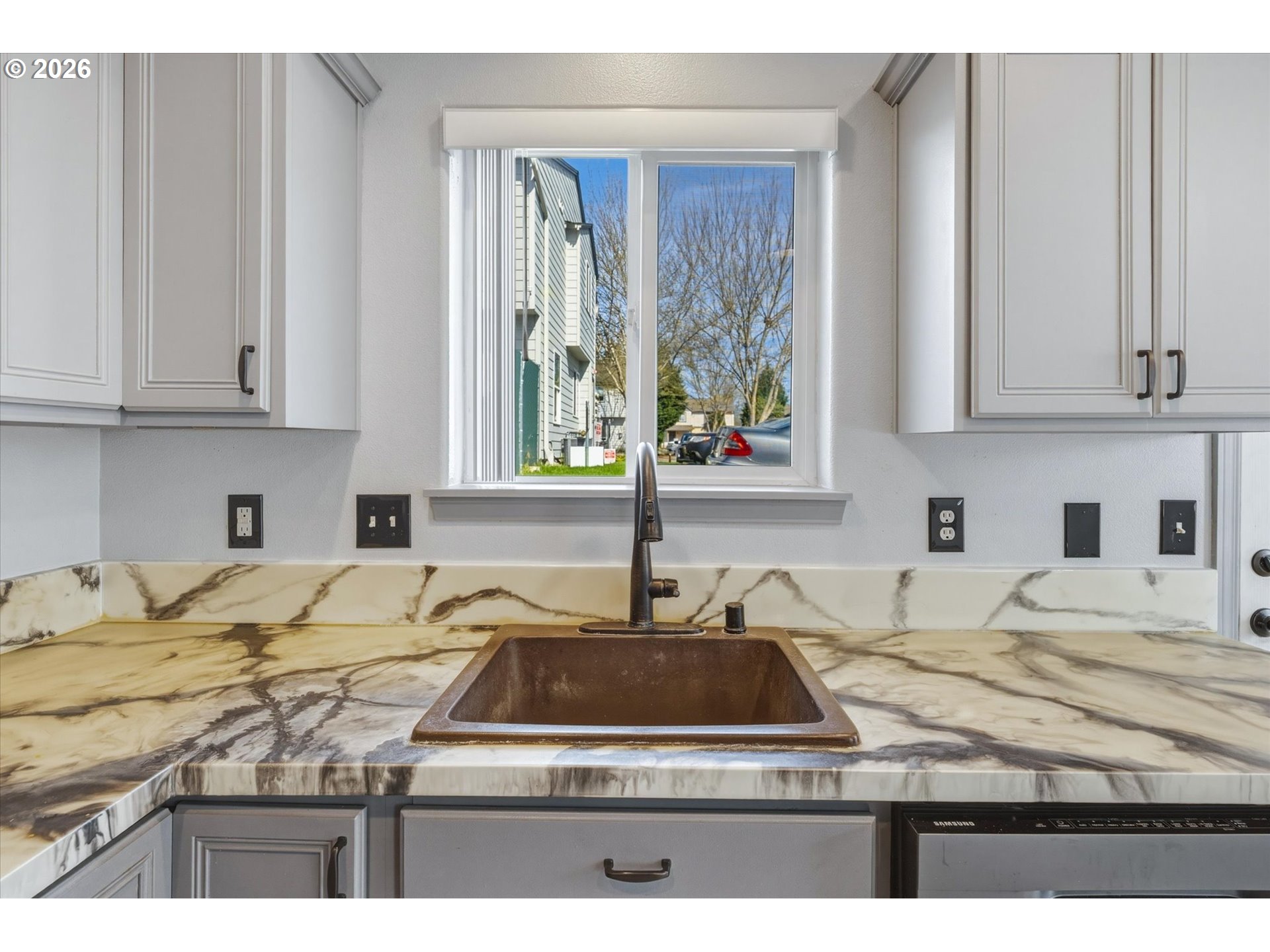 Photo #23: 742762829 Listing: Photo #23