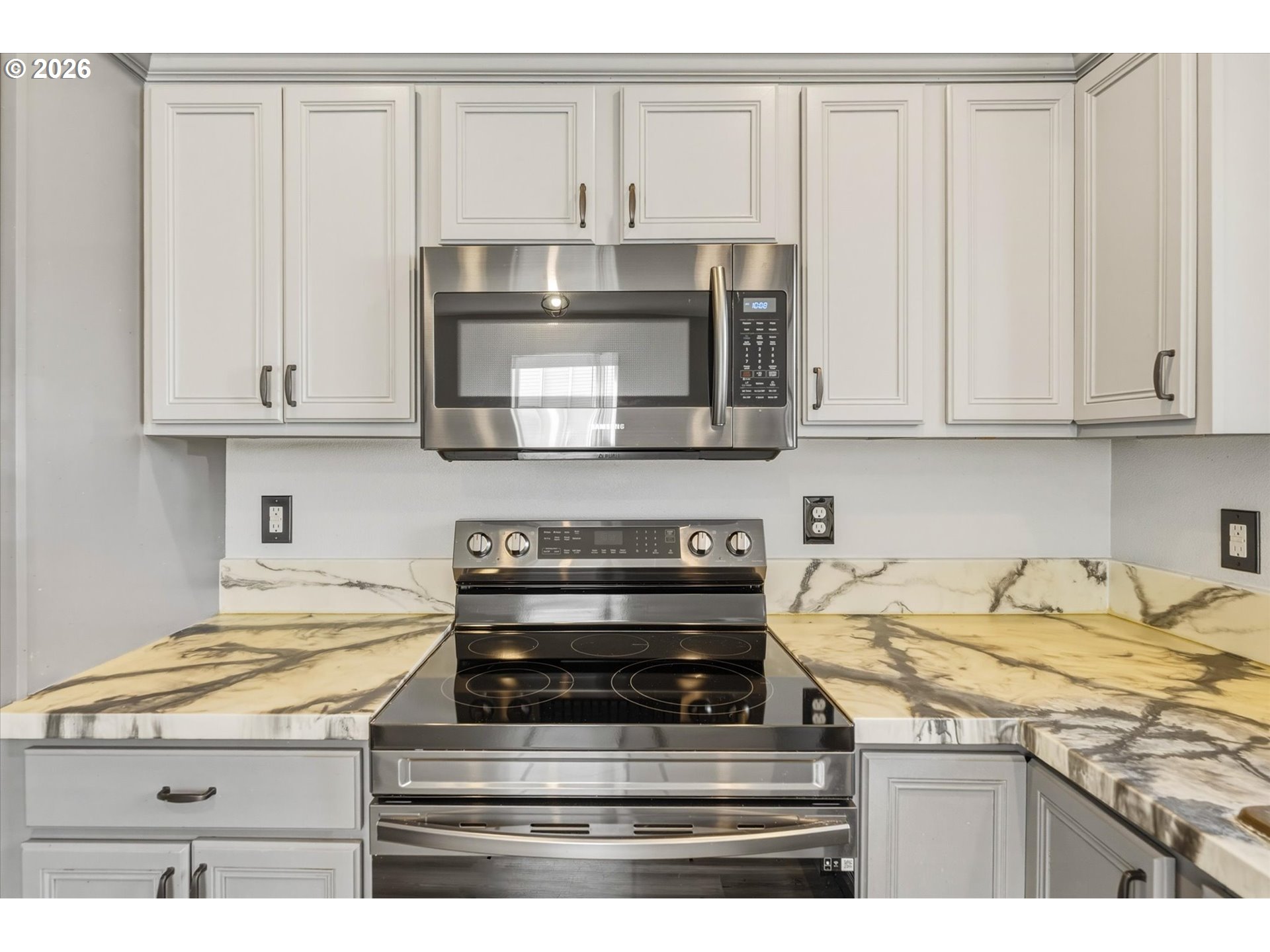 Photo #24: 742762829 Listing: Photo #24