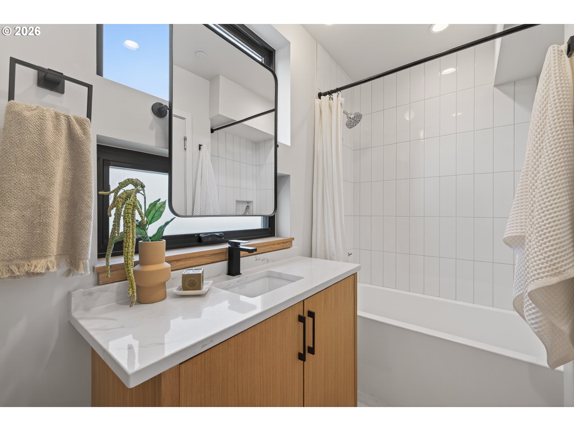 Photo #15: 743006738 Listing: Photo #15