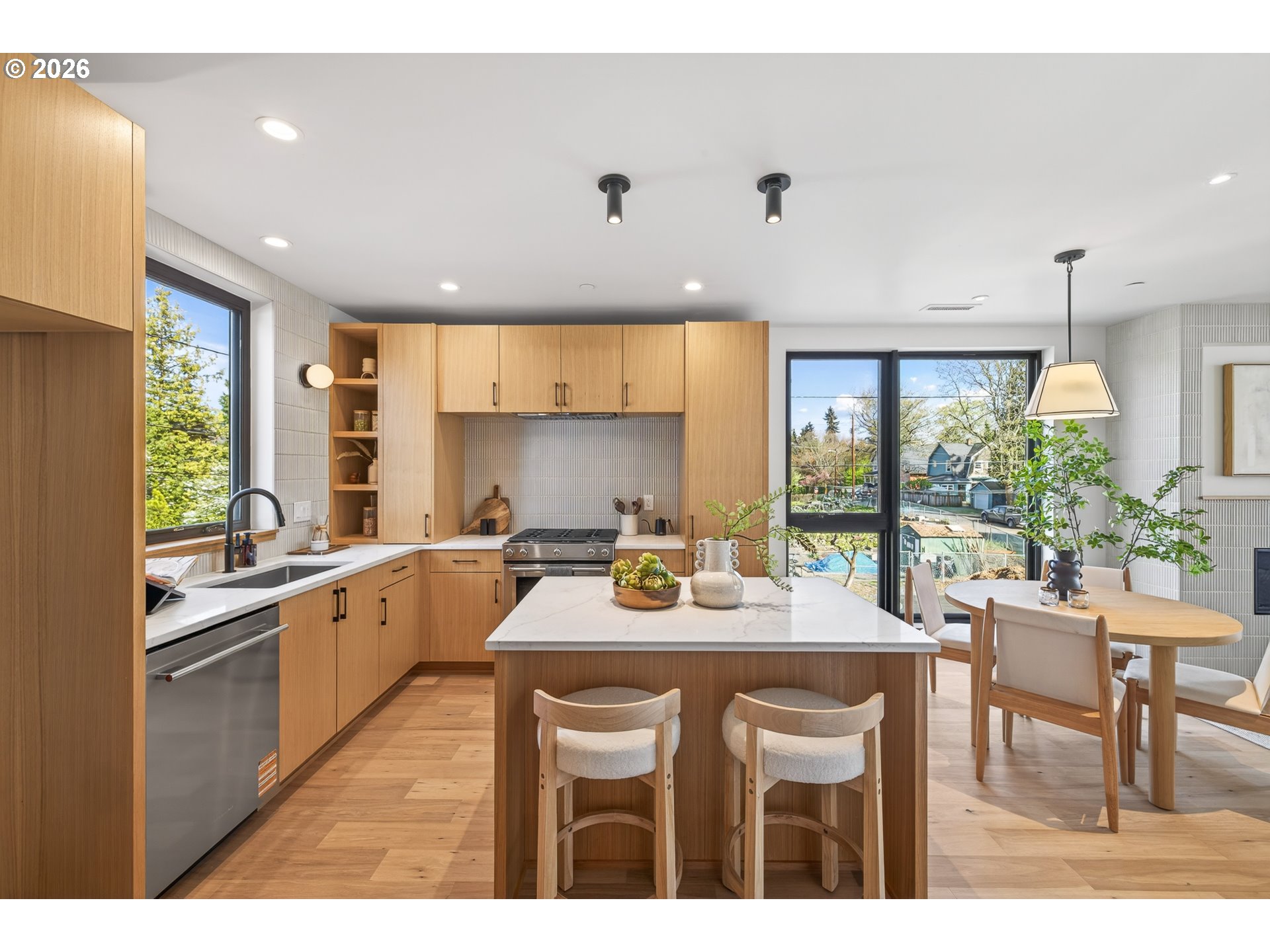 Photo #9: 743006738 Listing: Photo #9