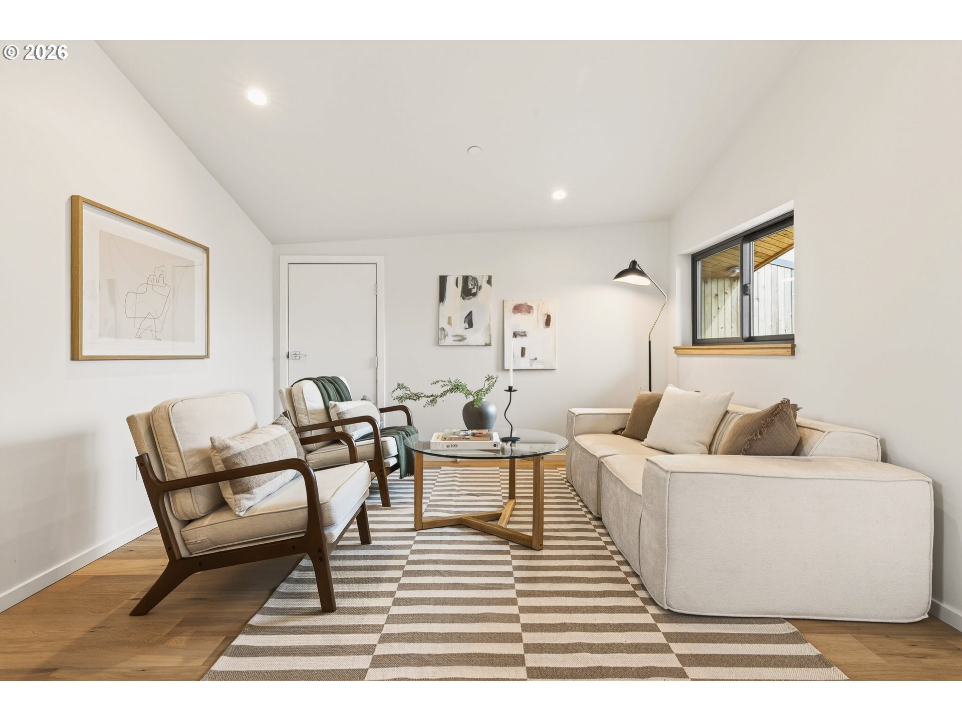 Photo #22: 743006738 Listing: Photo #22