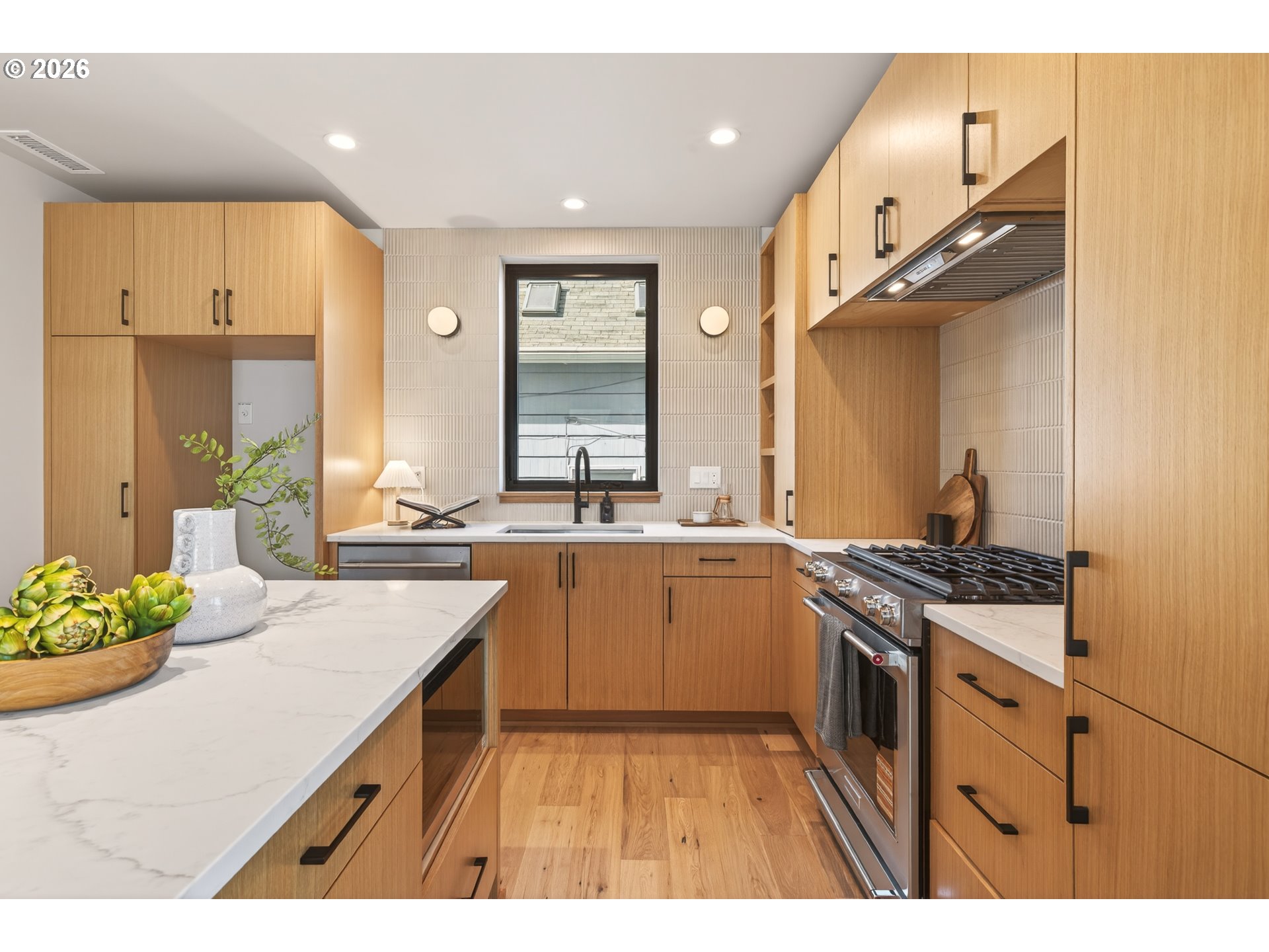 Photo #12: 743006738 Listing: Photo #12