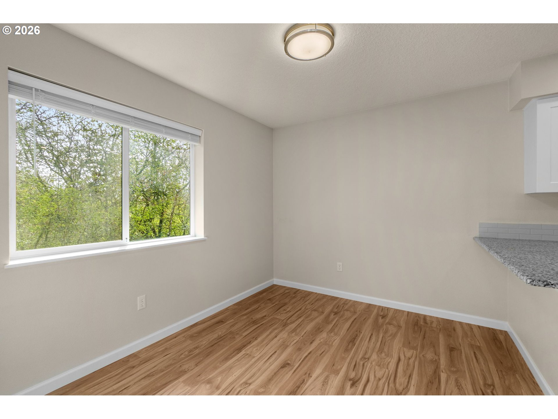 Photo #10: 743770056 Listing: Photo #10