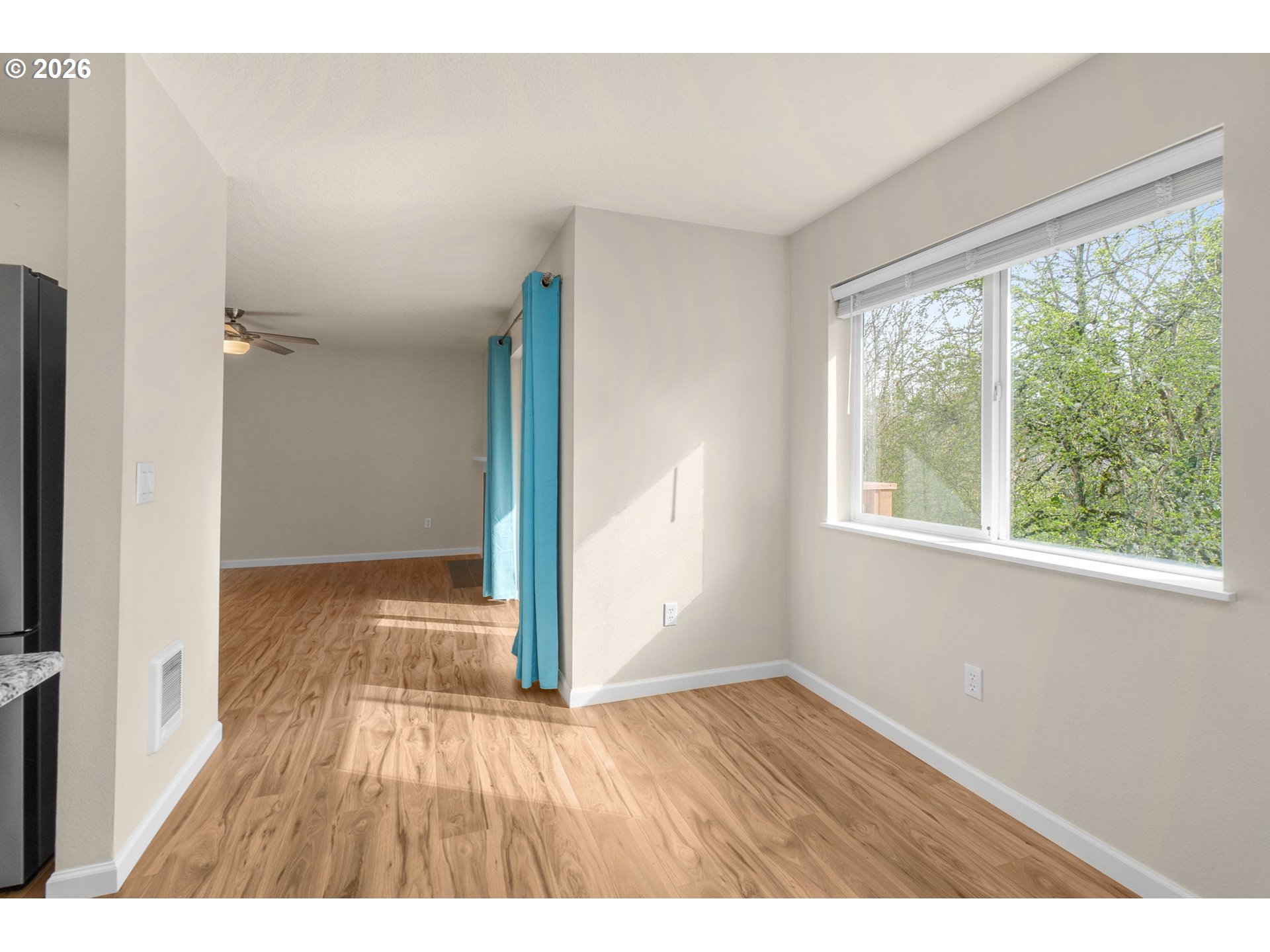 Photo #7: 743770056 Listing: Photo #7