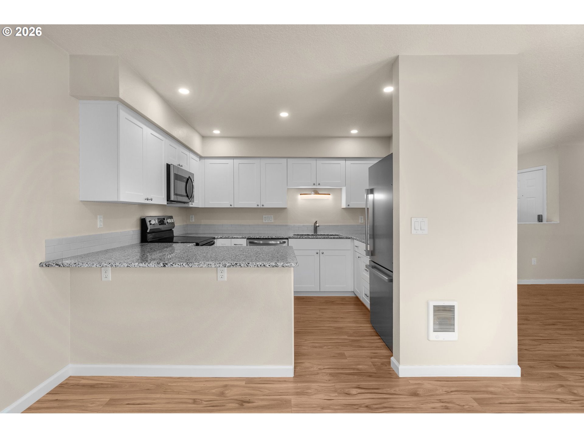 Photo #11: 743770056 Listing: Photo #11