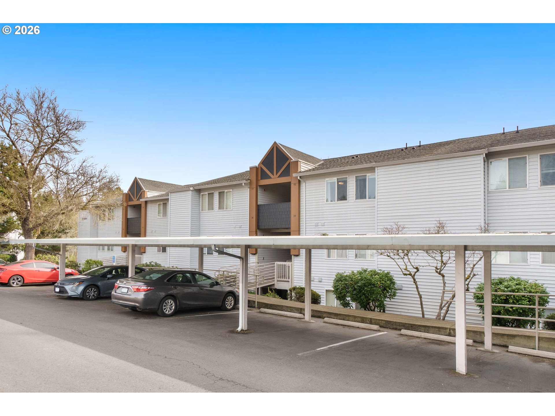 Photo #2: 743770056 Listing: Photo #2