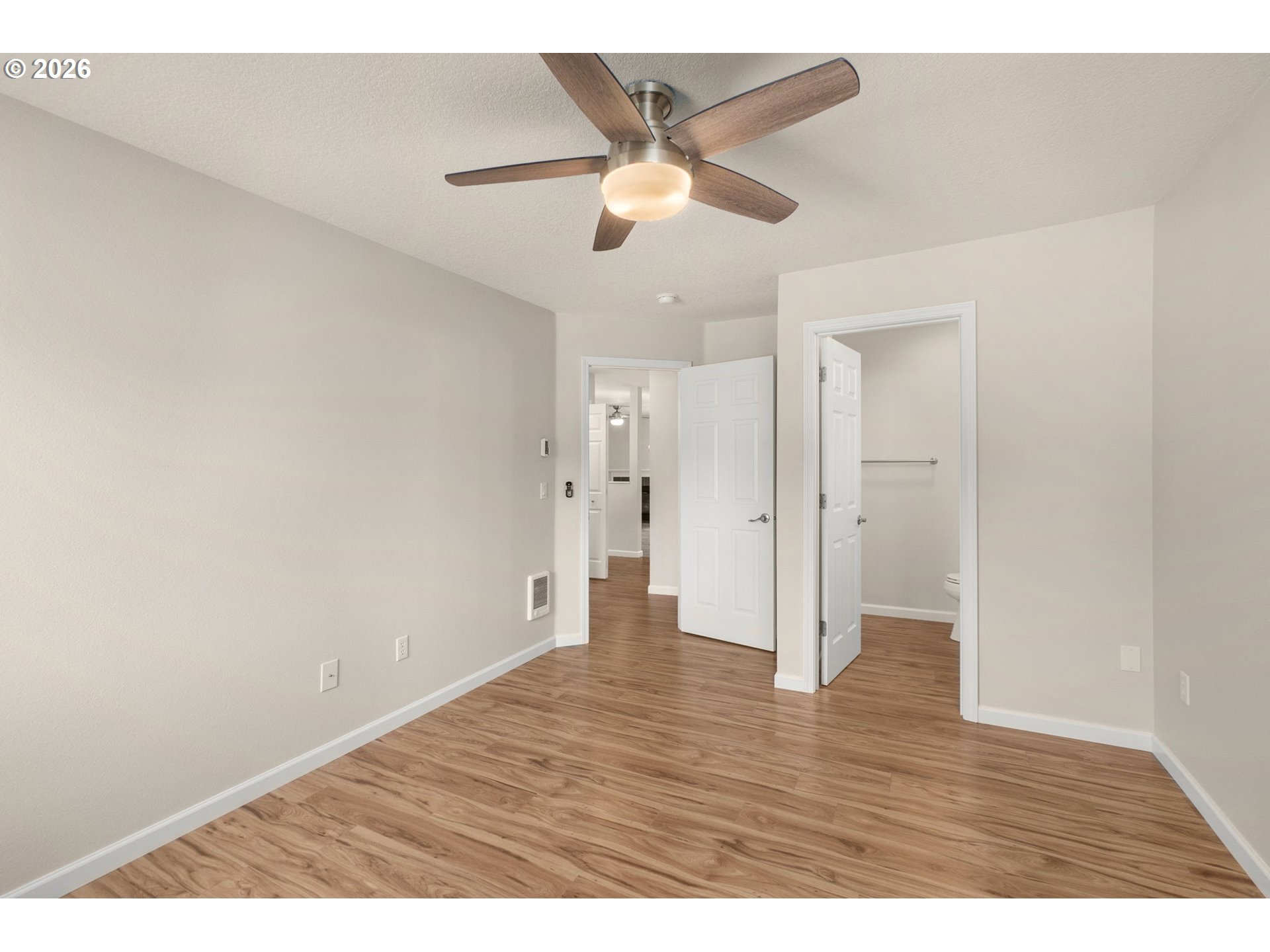 Photo #16: 743770056 Listing: Photo #16