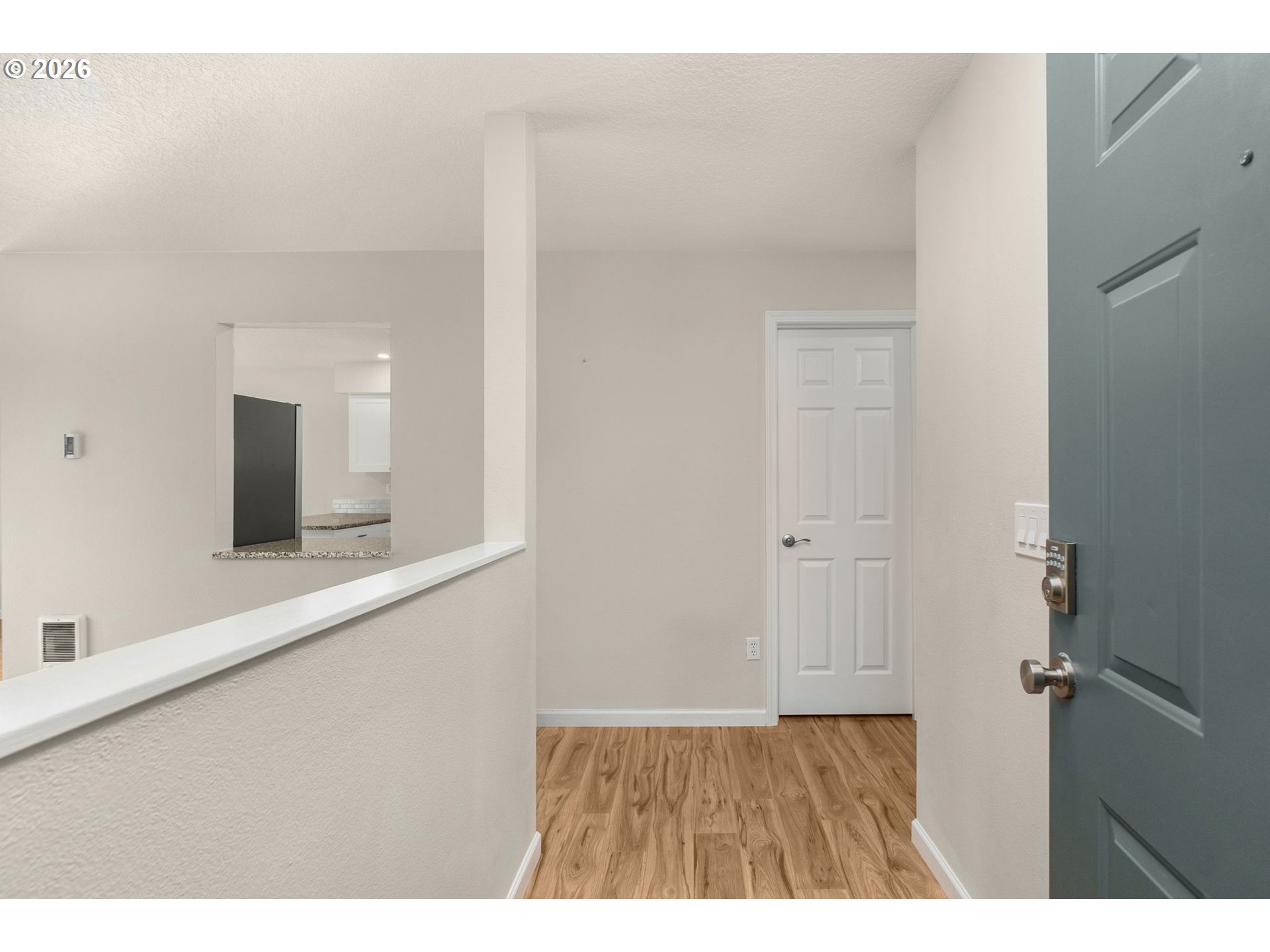 Photo #4: 743770056 Listing: Photo #4