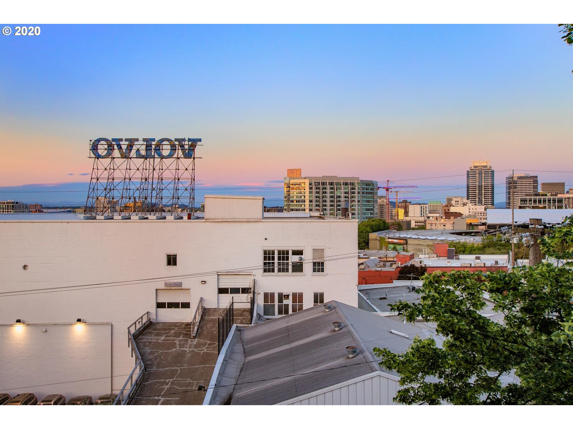 731 SW KING AVE UNIT 16, Portland, OR, 97205