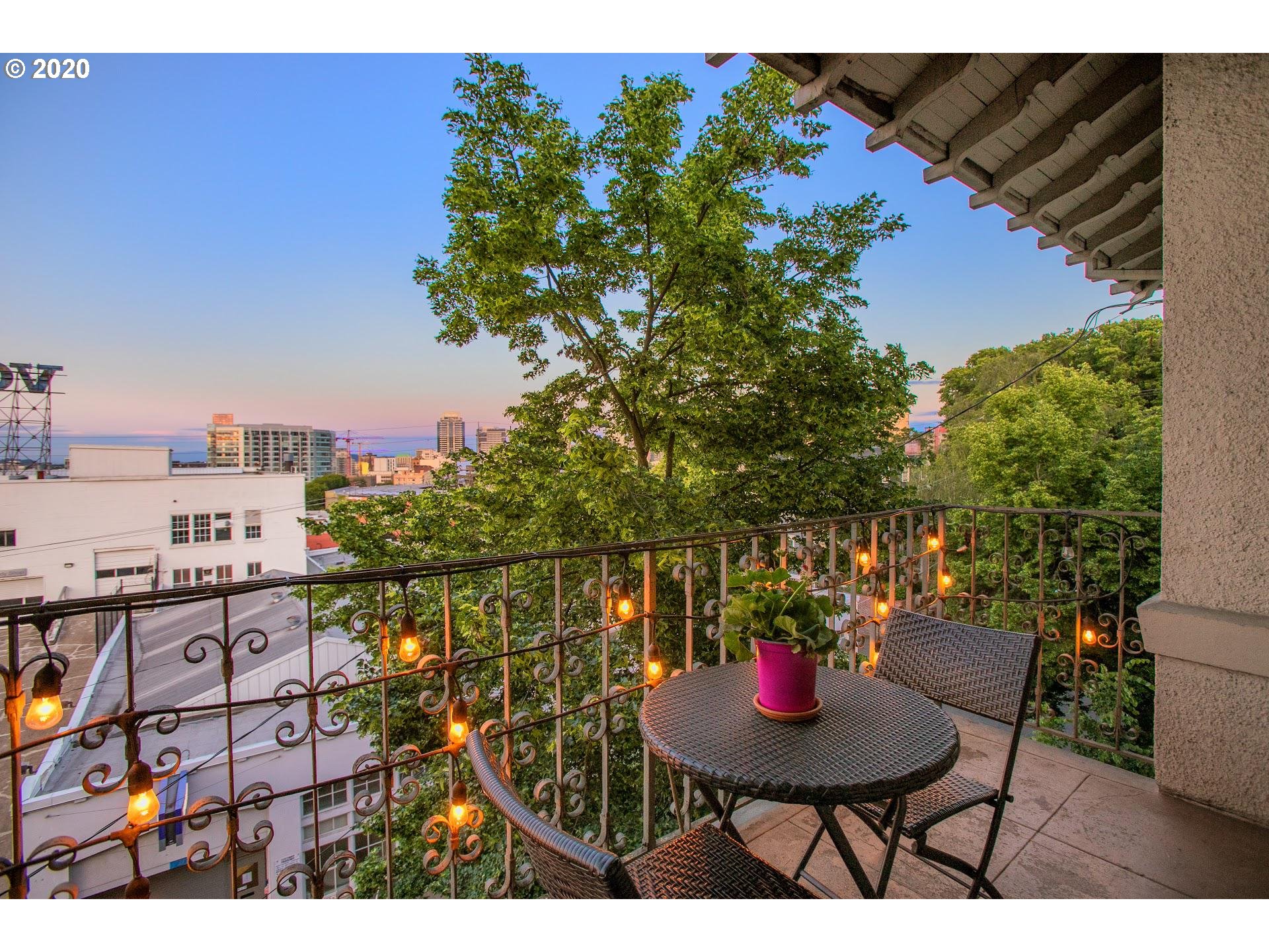 731 SW KING AVE UNIT 16, Portland, OR, 97205