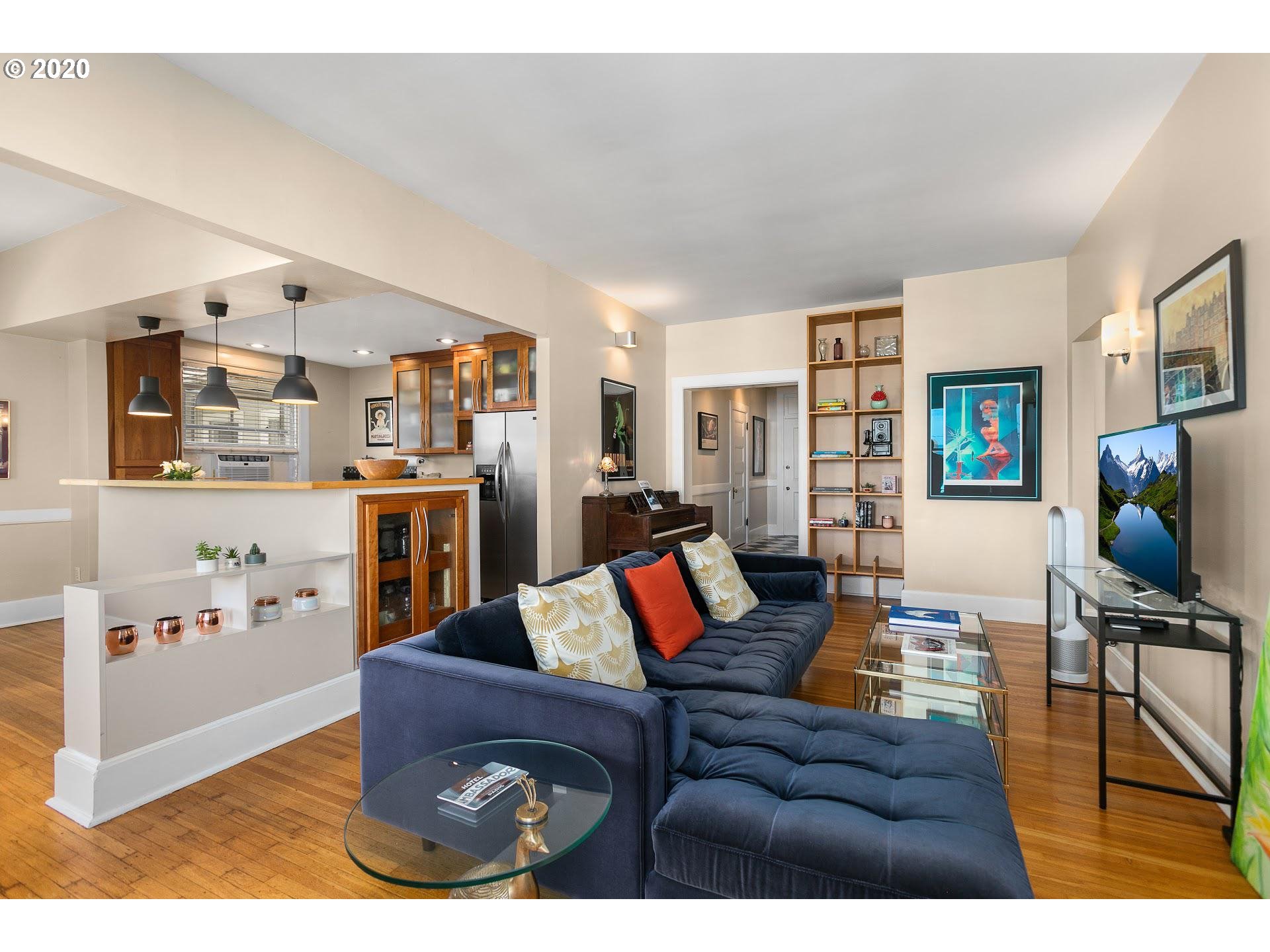 731 SW KING AVE UNIT 16, Portland, OR, 97205