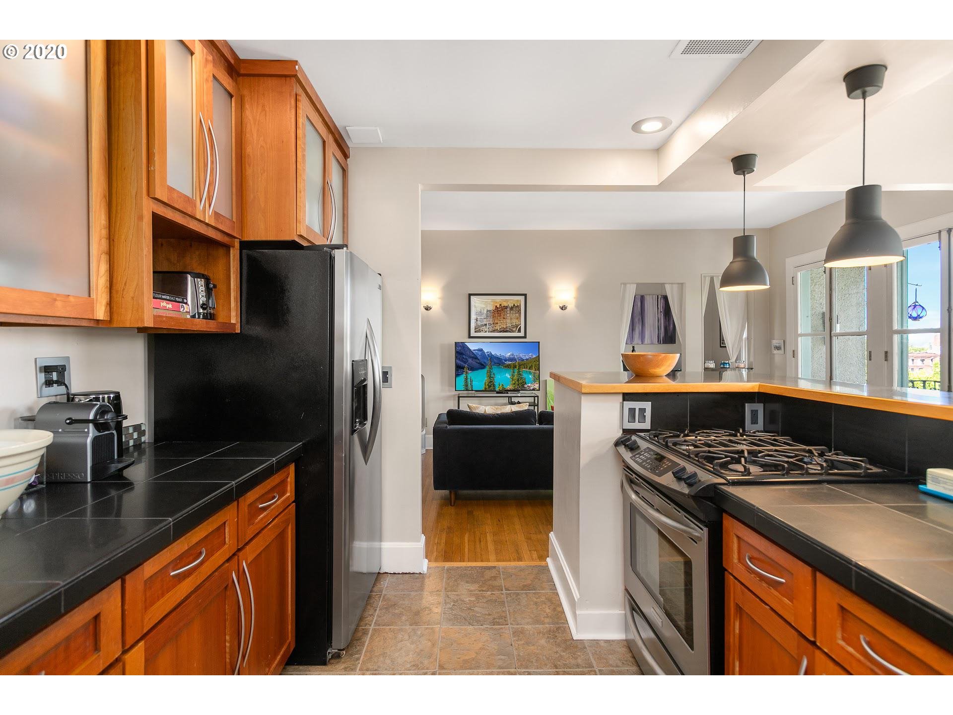 731 SW KING AVE UNIT 16, Portland, OR, 97205