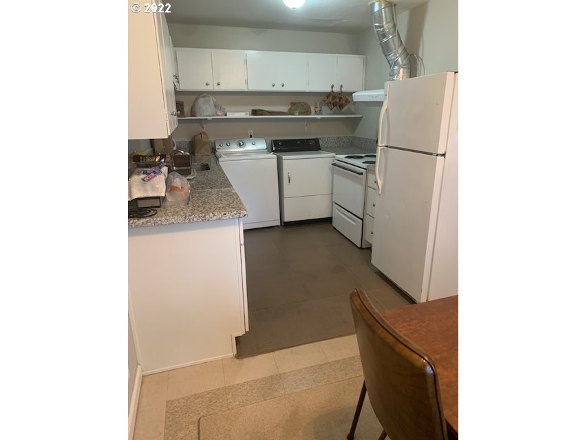 9212 N SAINT LOUIS AVE, Portland, OR, 97203