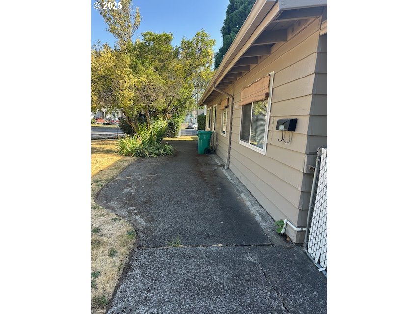 9212 N SAINT LOUIS AVE, Portland, OR, 97203