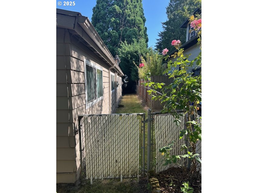 9212 N SAINT LOUIS AVE, Portland, OR, 97203