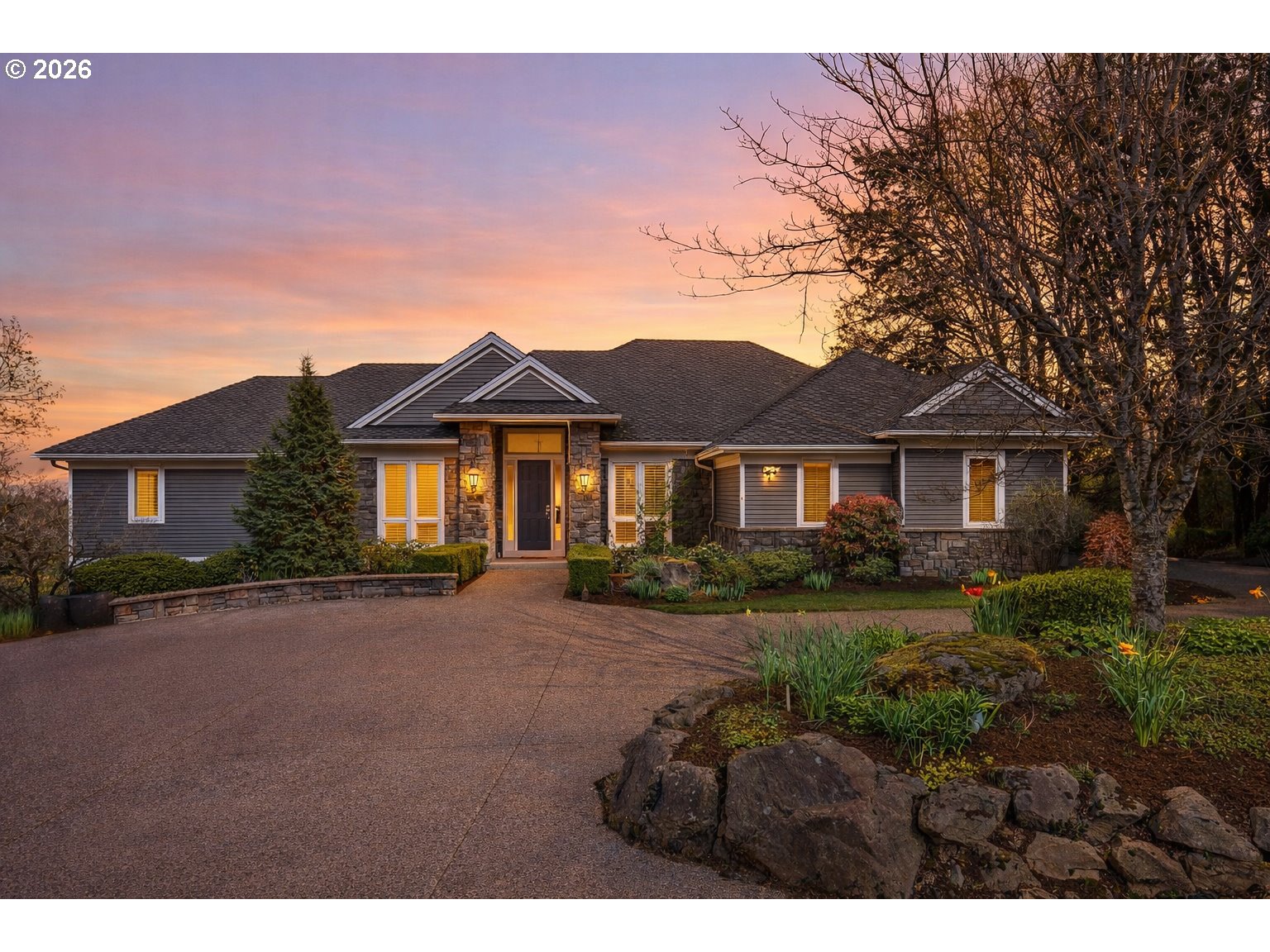 814 NW SPRING AVE, Portland, OR, 97229