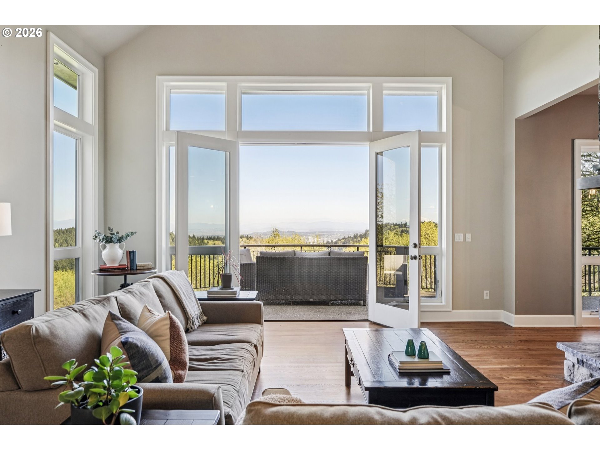 814 NW SPRING AVE, Portland, OR, 97229