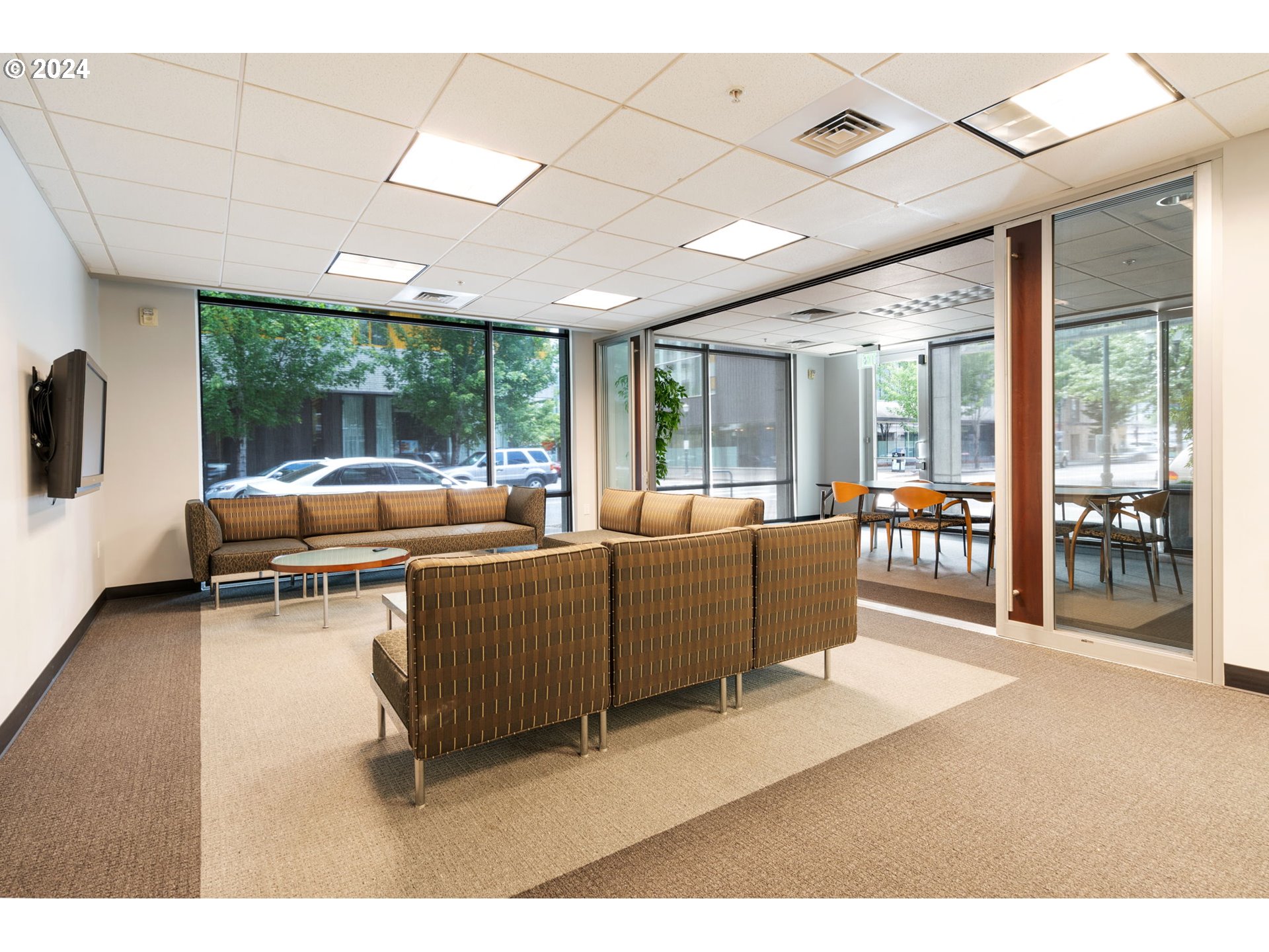 Photo #35: 745610173 Listing: Photo #35