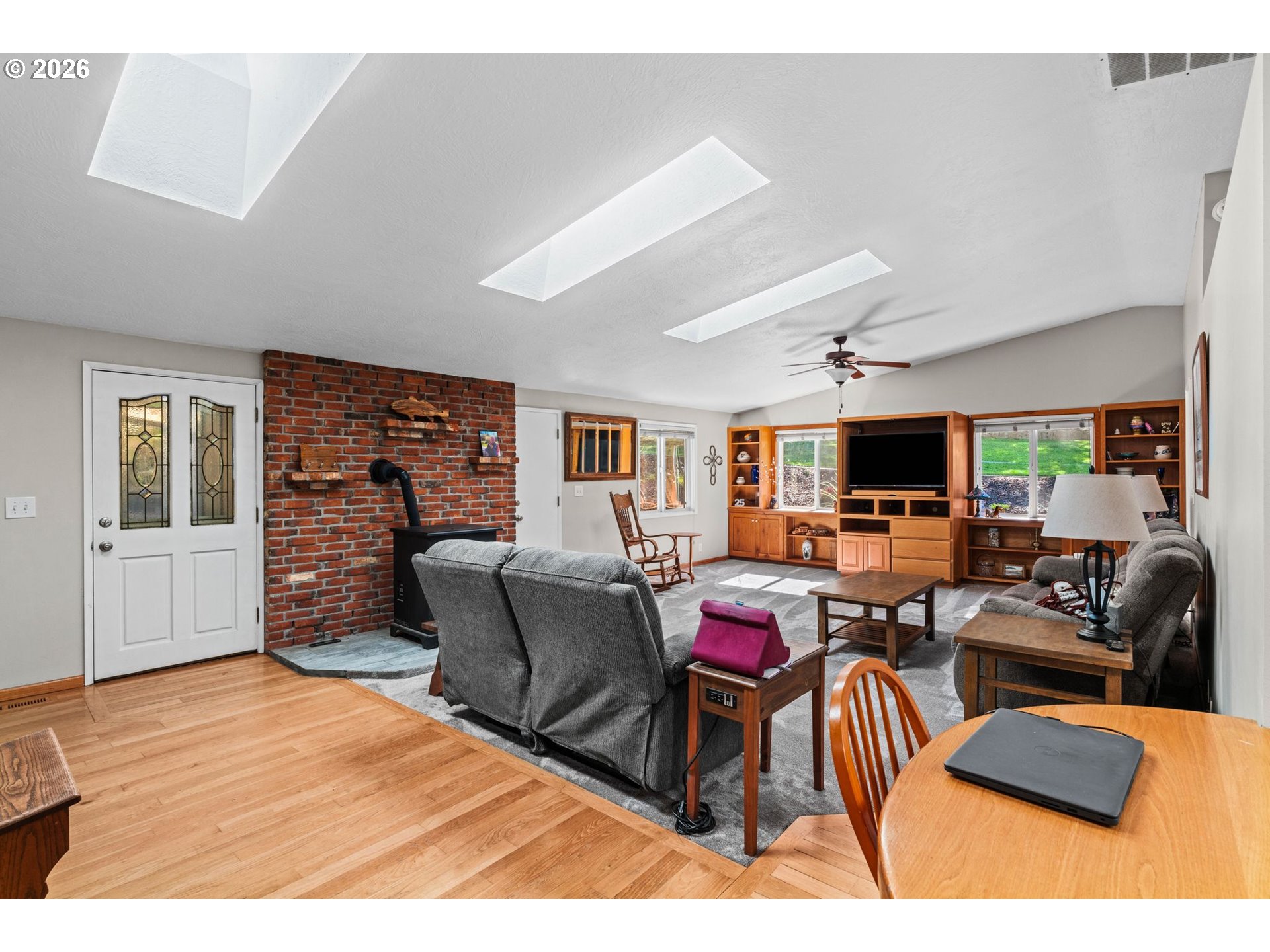 Property photo 13 of 48