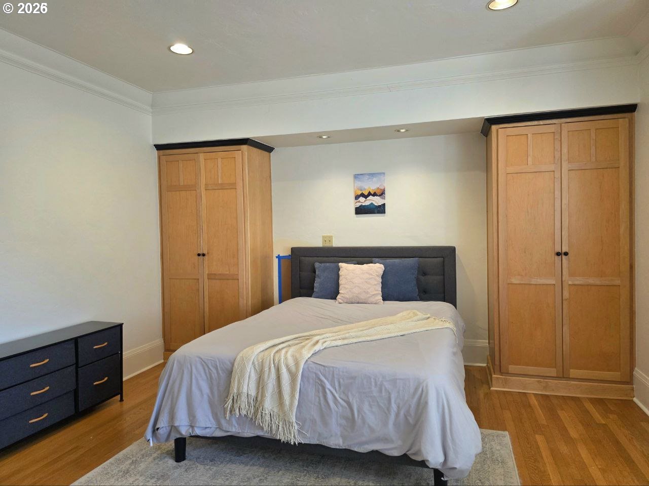 Photo #3: 747752254 Listing: Photo #3