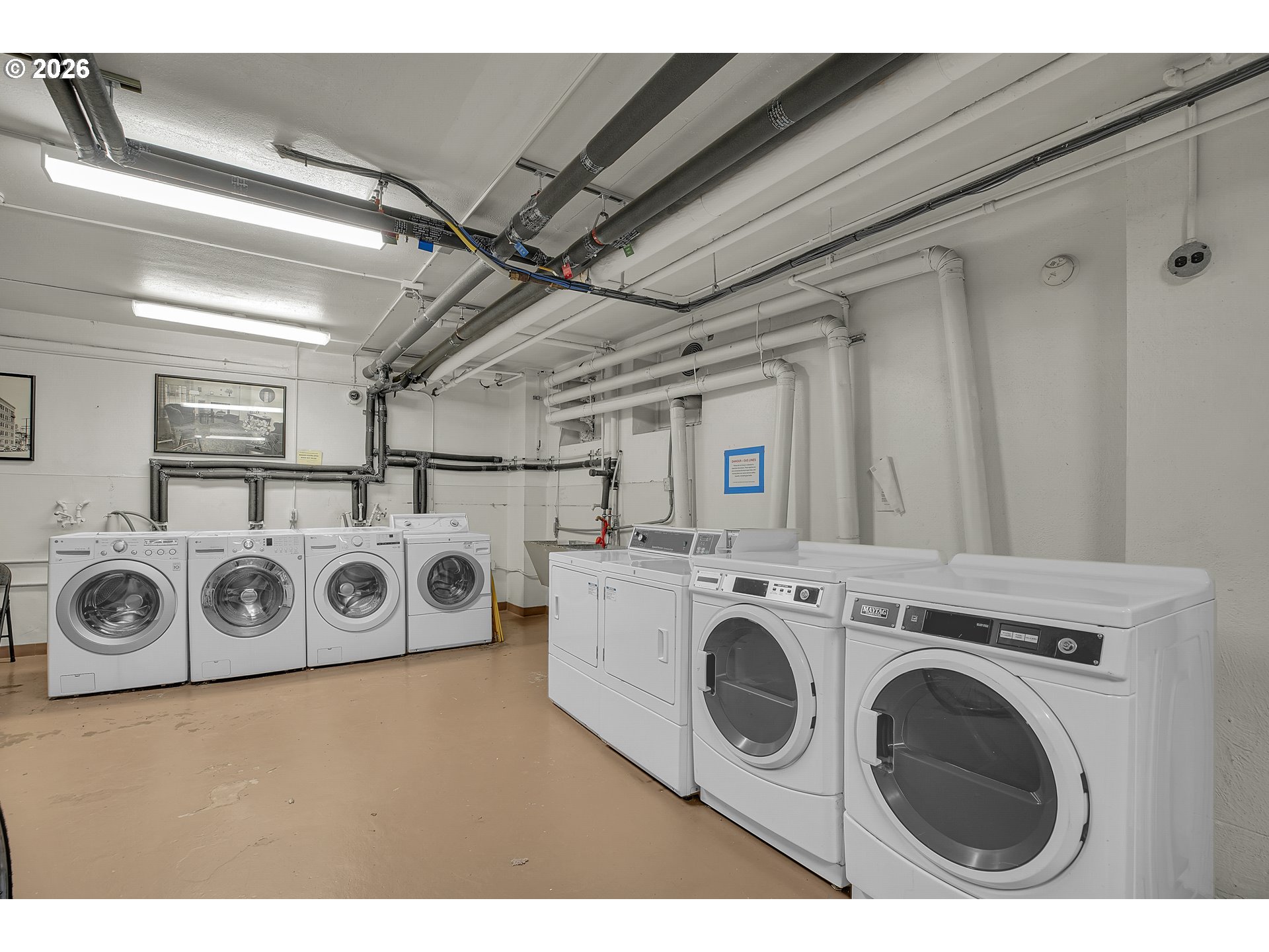 Photo #38: 747787572 Listing: Photo #38