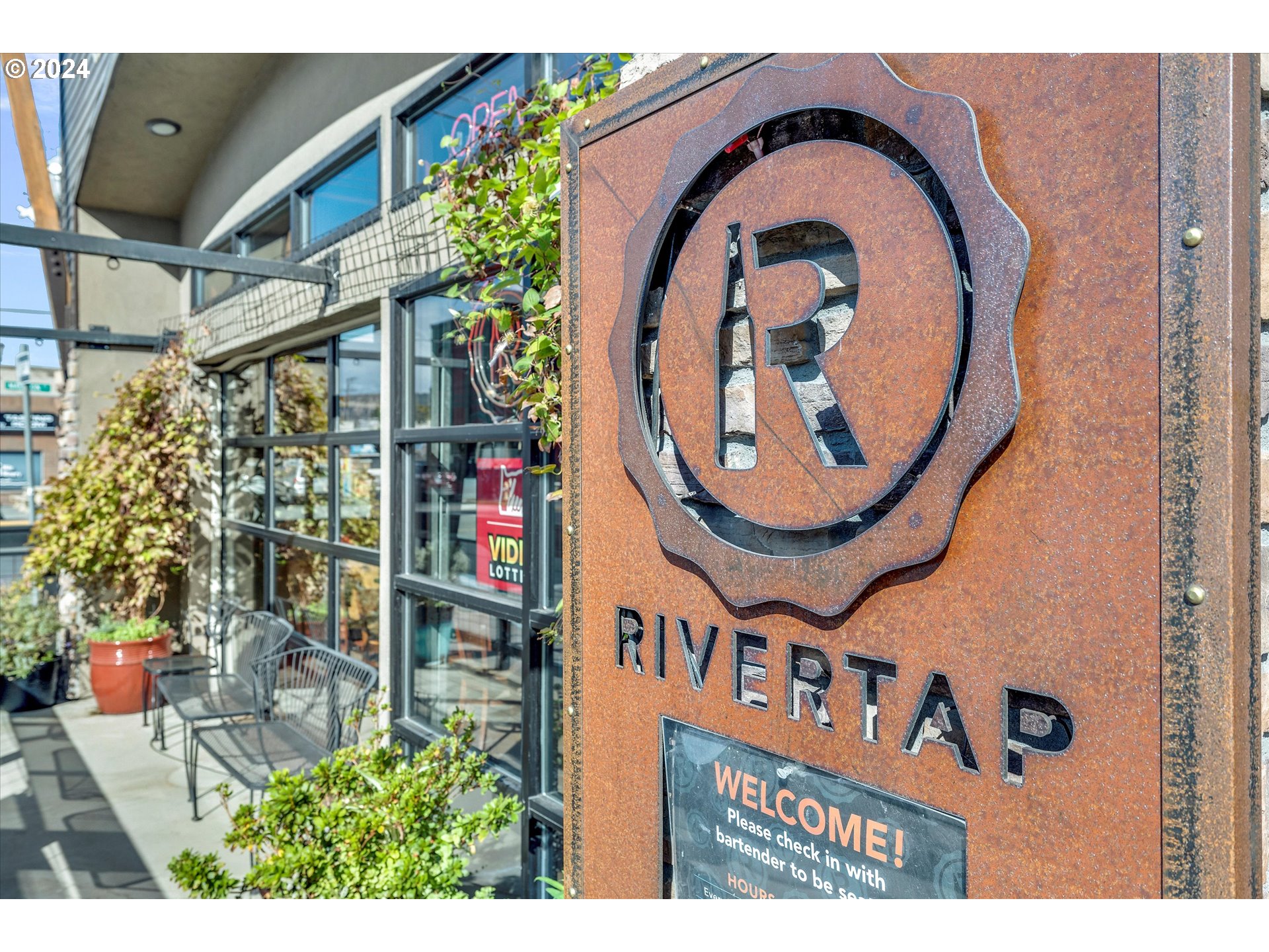 710 VAN BUREN ST, Eugene, OR, 97402