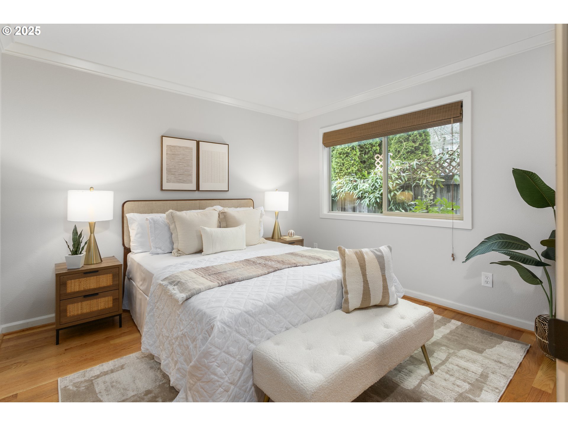 Photo #2: 748633955 Listing: Photo #2