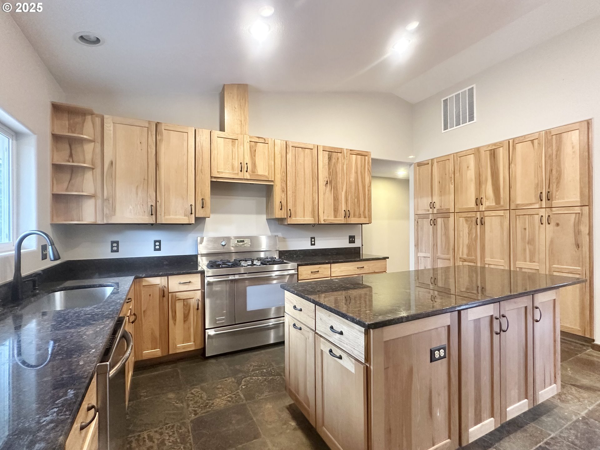 19400 S FRANK RD, Colton, OR, 97017