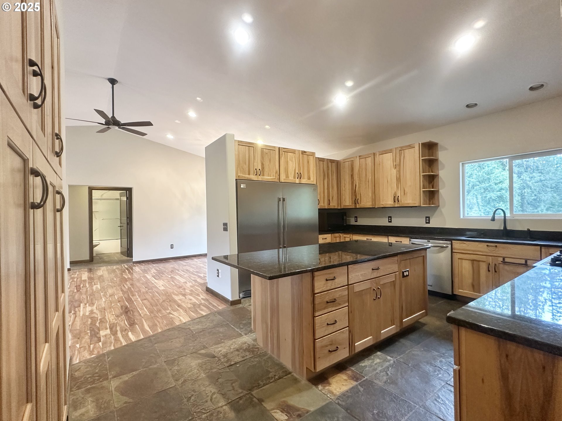 19400 S FRANK RD, Colton, OR, 97017