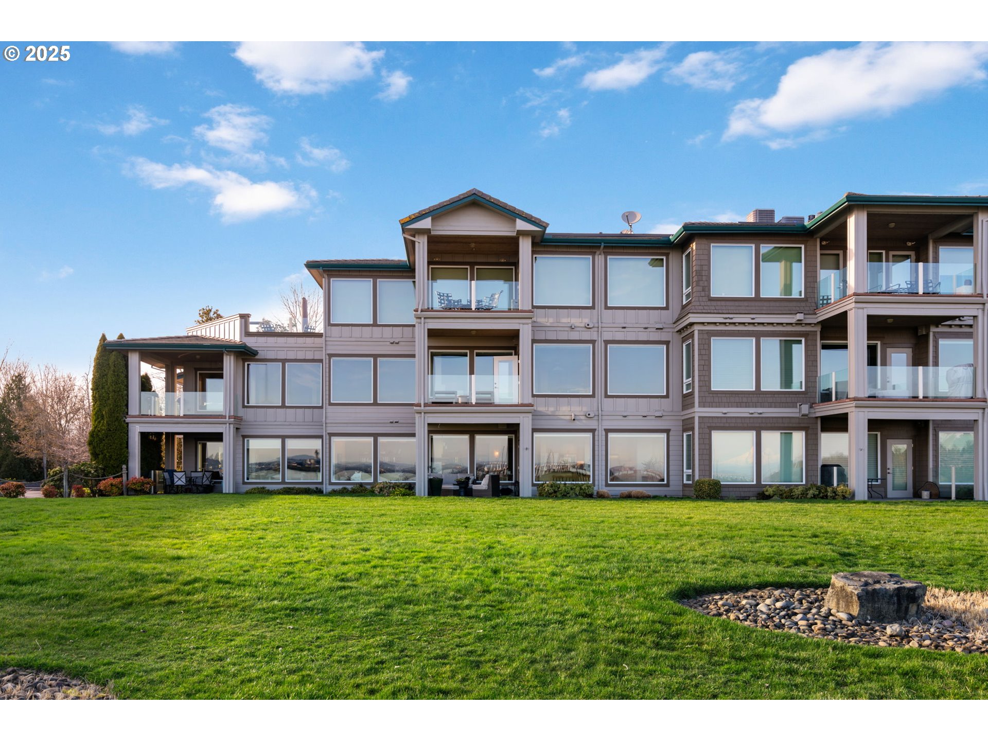 5421 SE SCENIC LN UNIT 101, Vancouver, WA, 98661
