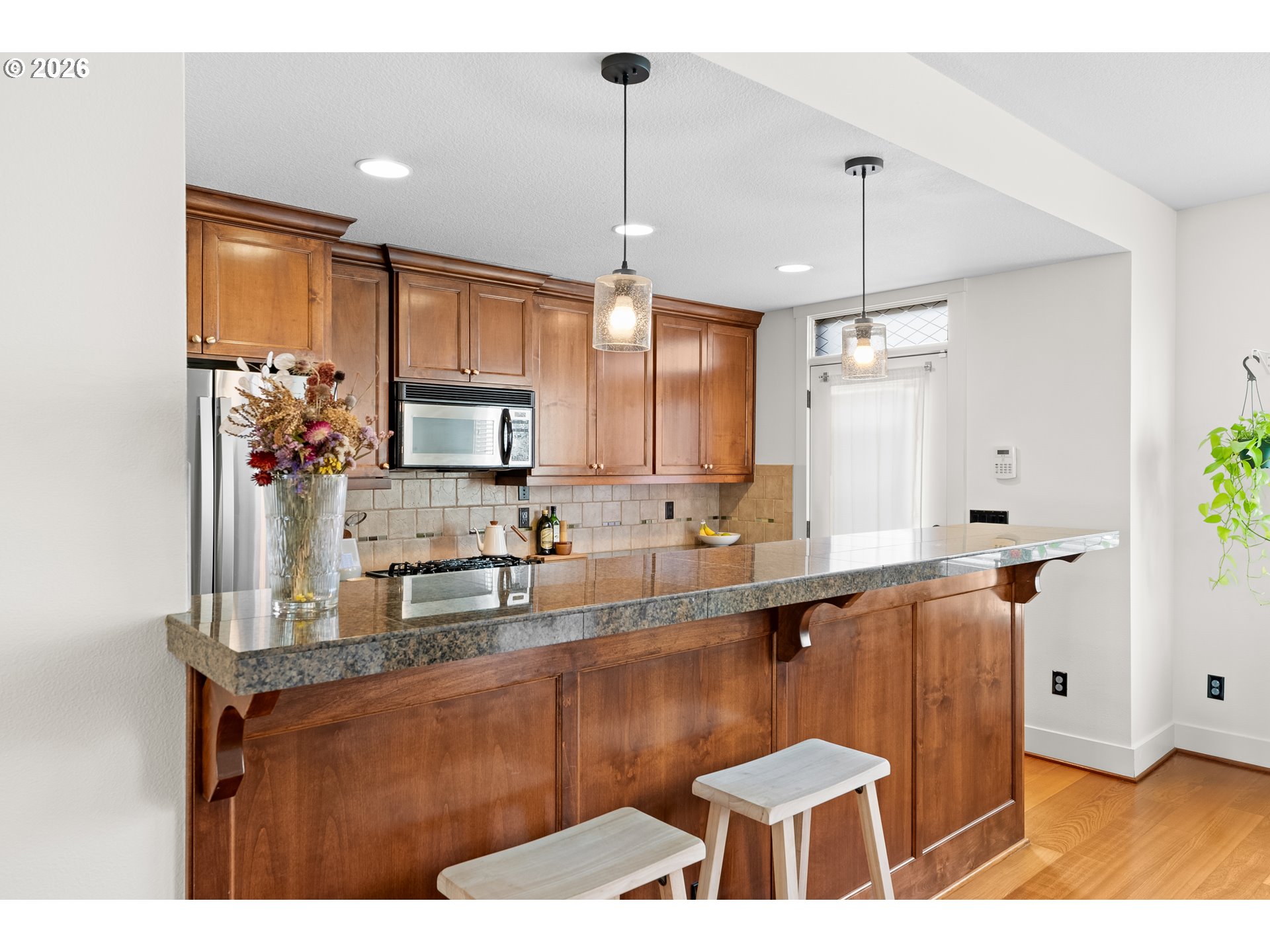 Photo #15: 751477857 Listing: Photo #15