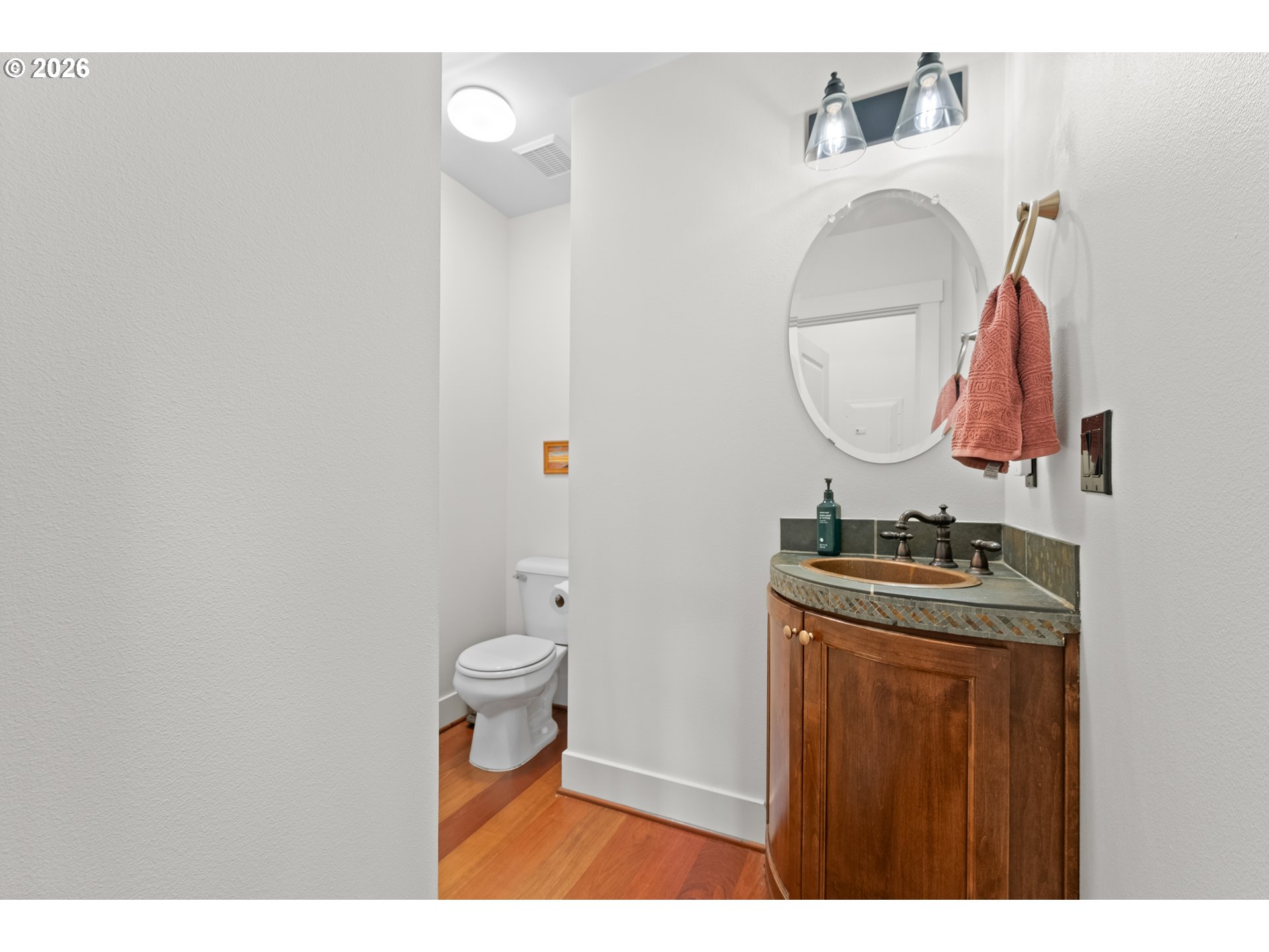 Photo #16: 751477857 Listing: Photo #16