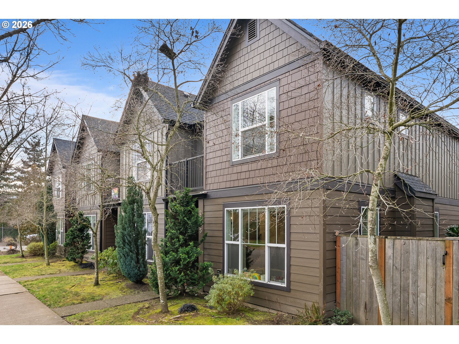 Photo #3: 751477857 Listing: Photo #3