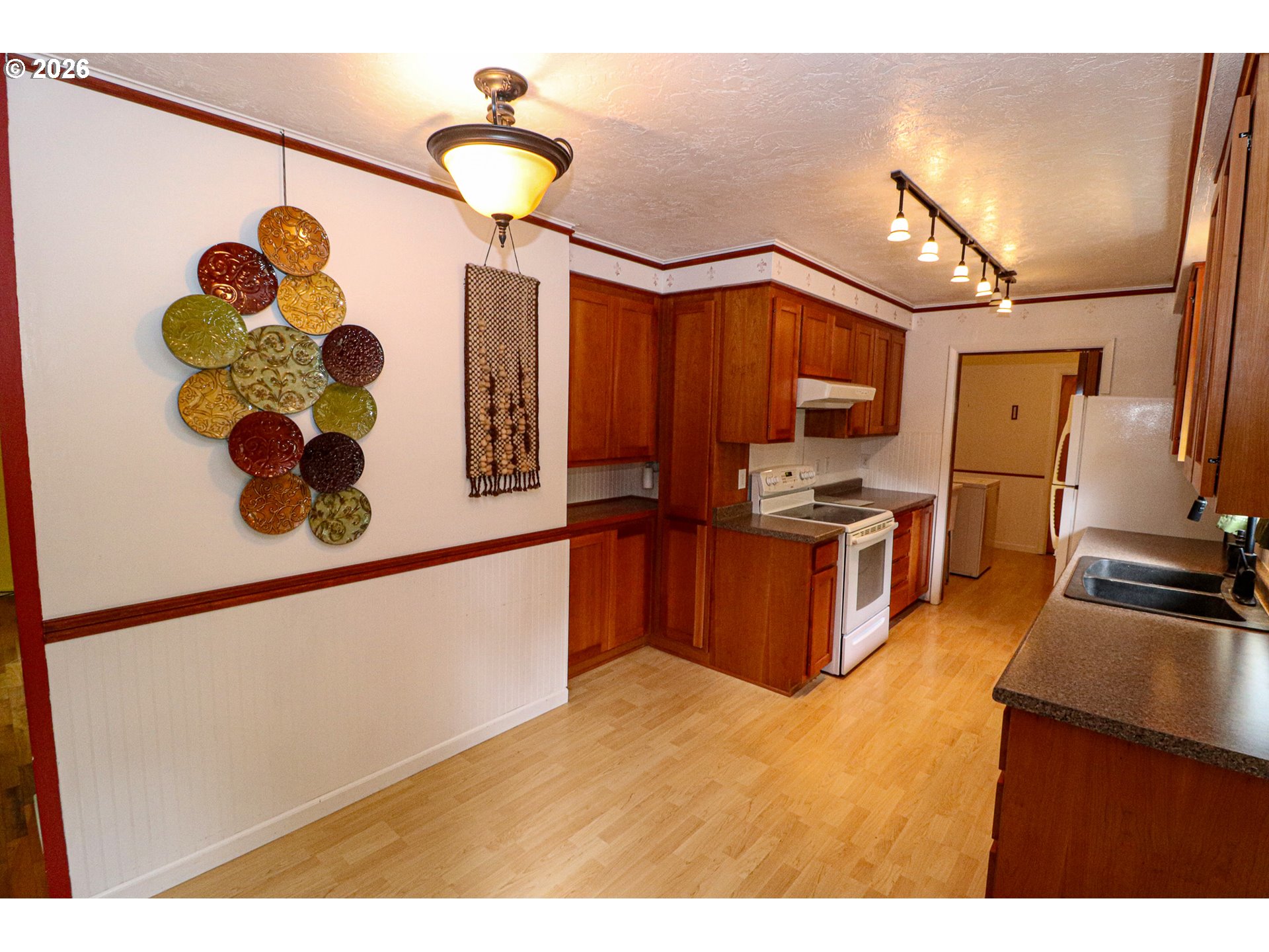 Property photo 13 of 48