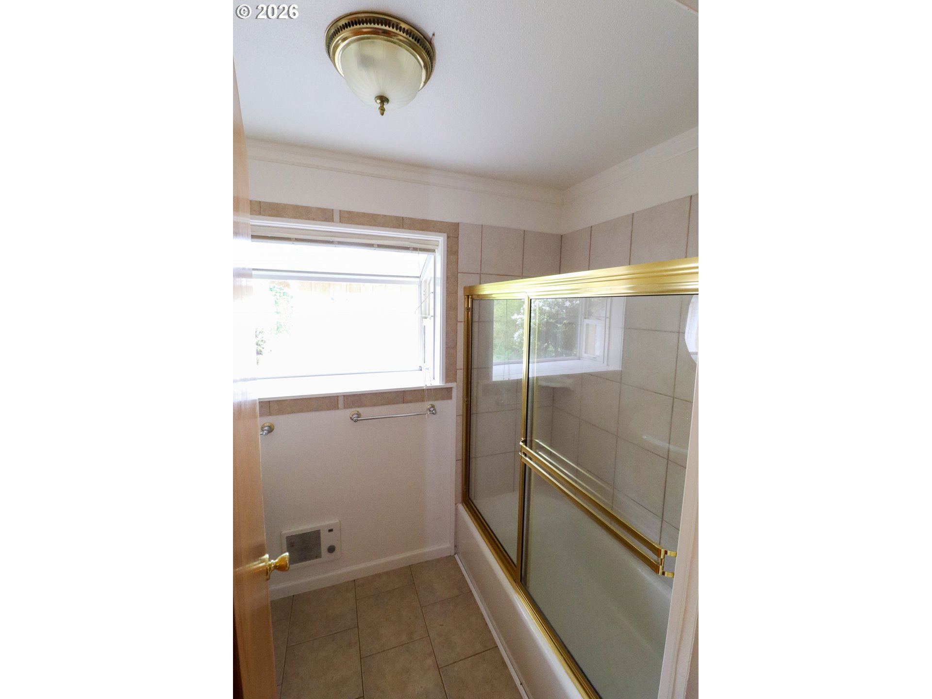 Property photo 18 of 48