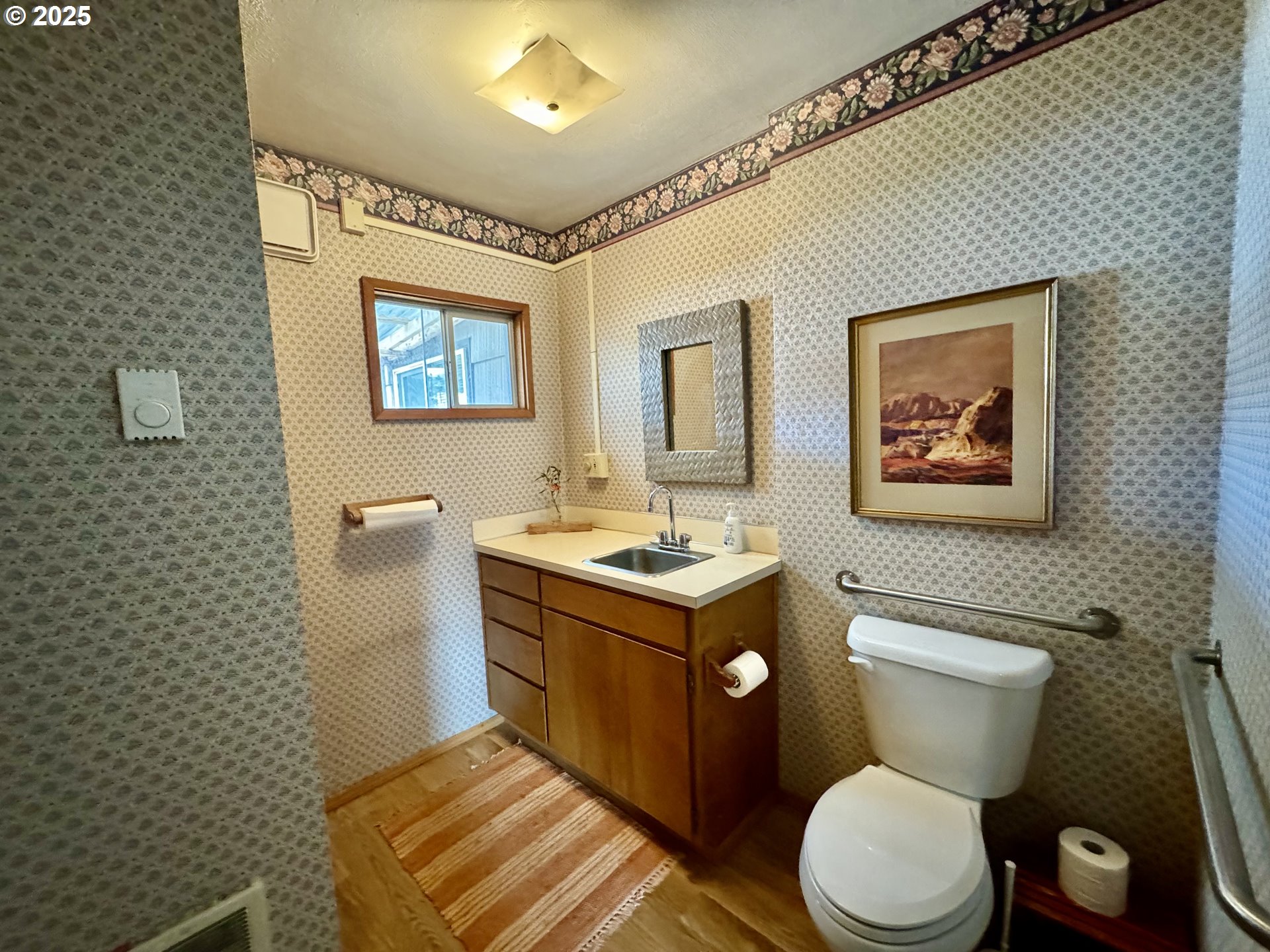 1495 8TH ST, Florence, OR, 97439