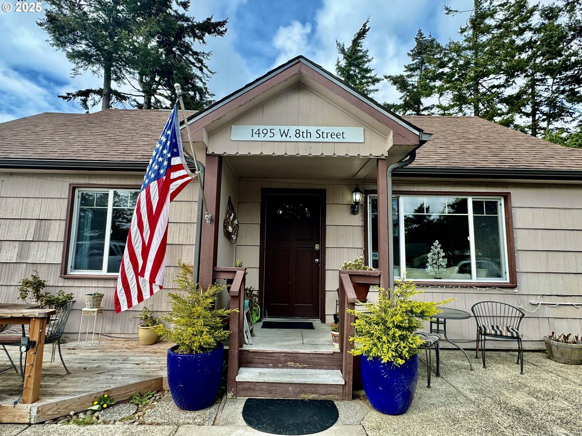 1495 8TH ST, Florence, OR, 97439