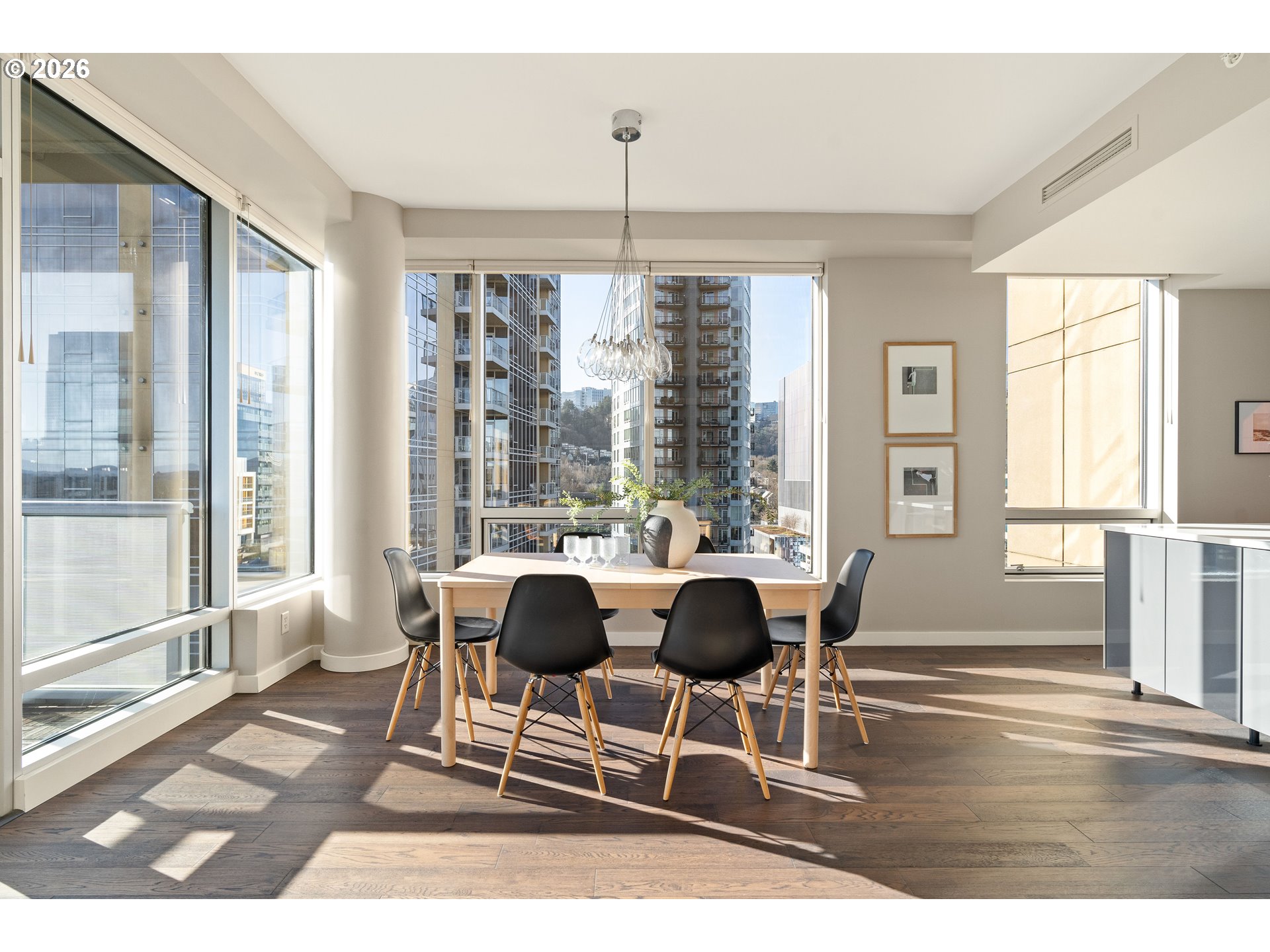 Photo #8: 753038972 Listing: Photo #8