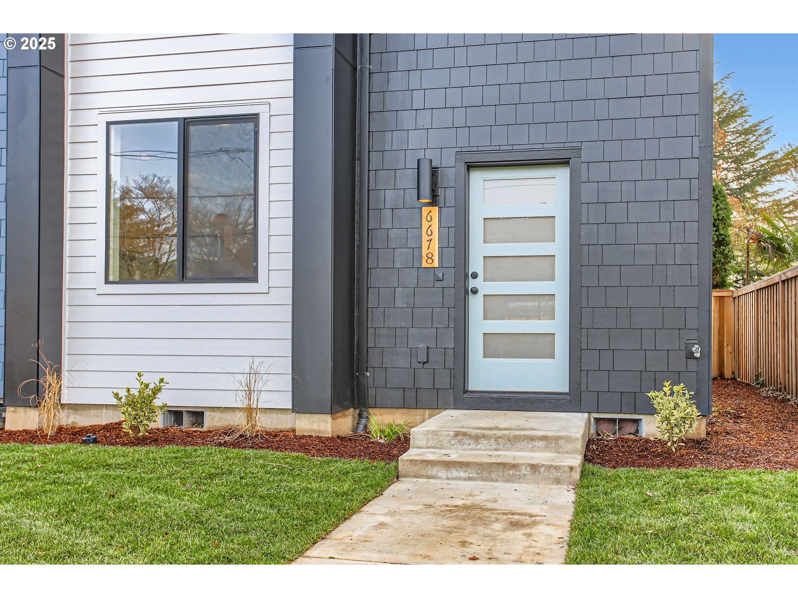 Photo #2: 753393097 Listing: Photo #2